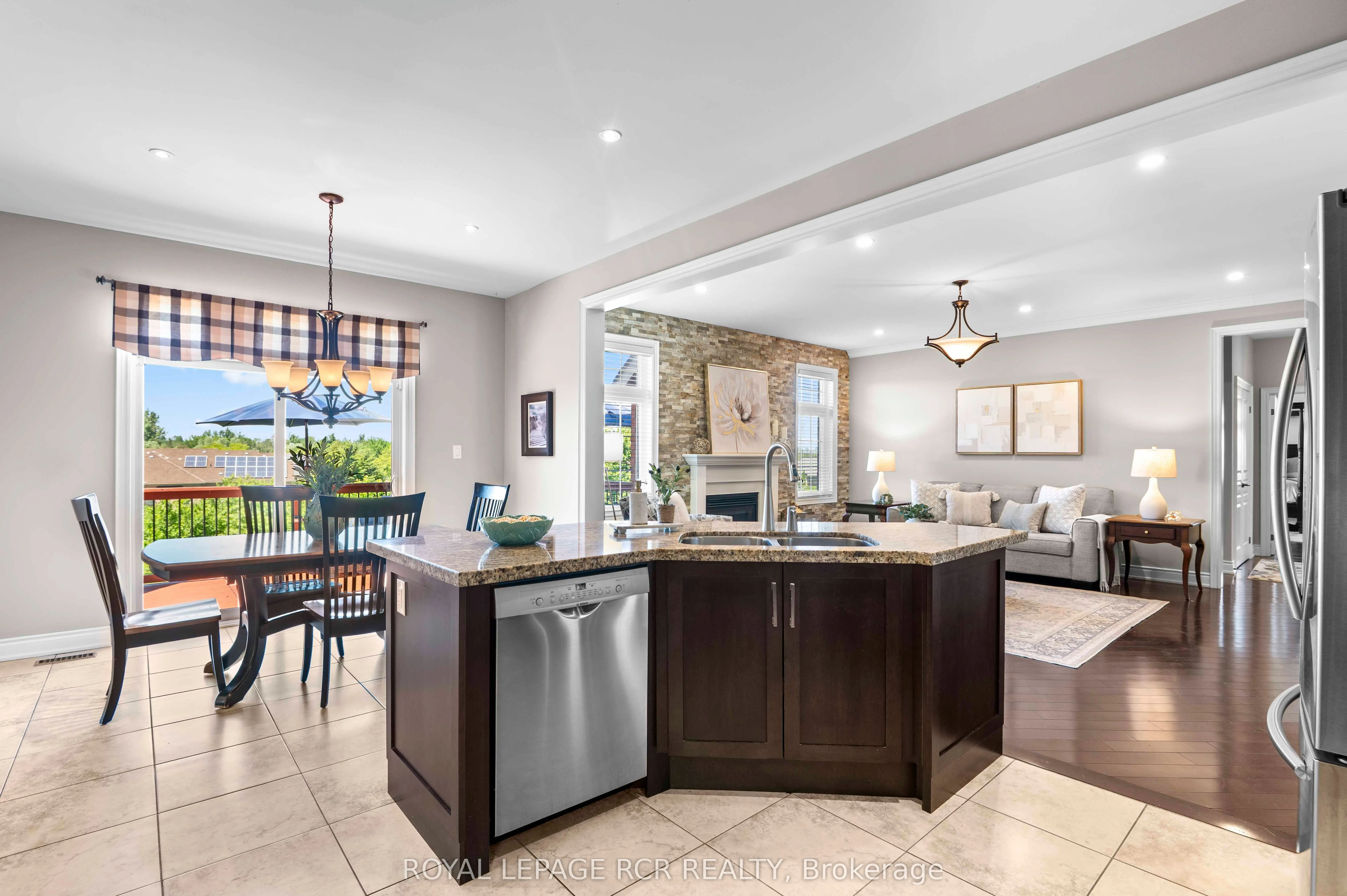 6 Masters Creek Boulevard