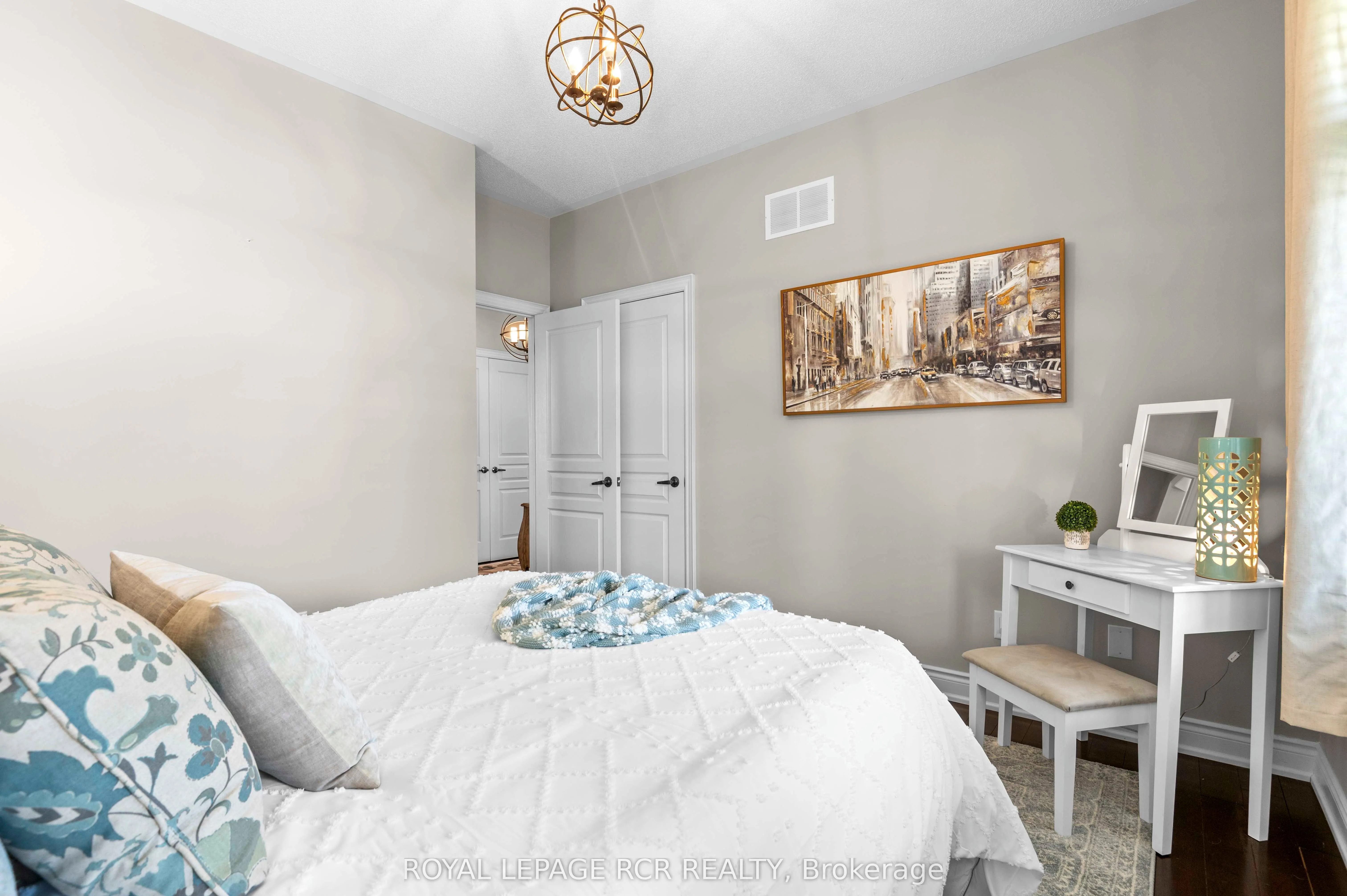 6 Masters Creek Boulevard