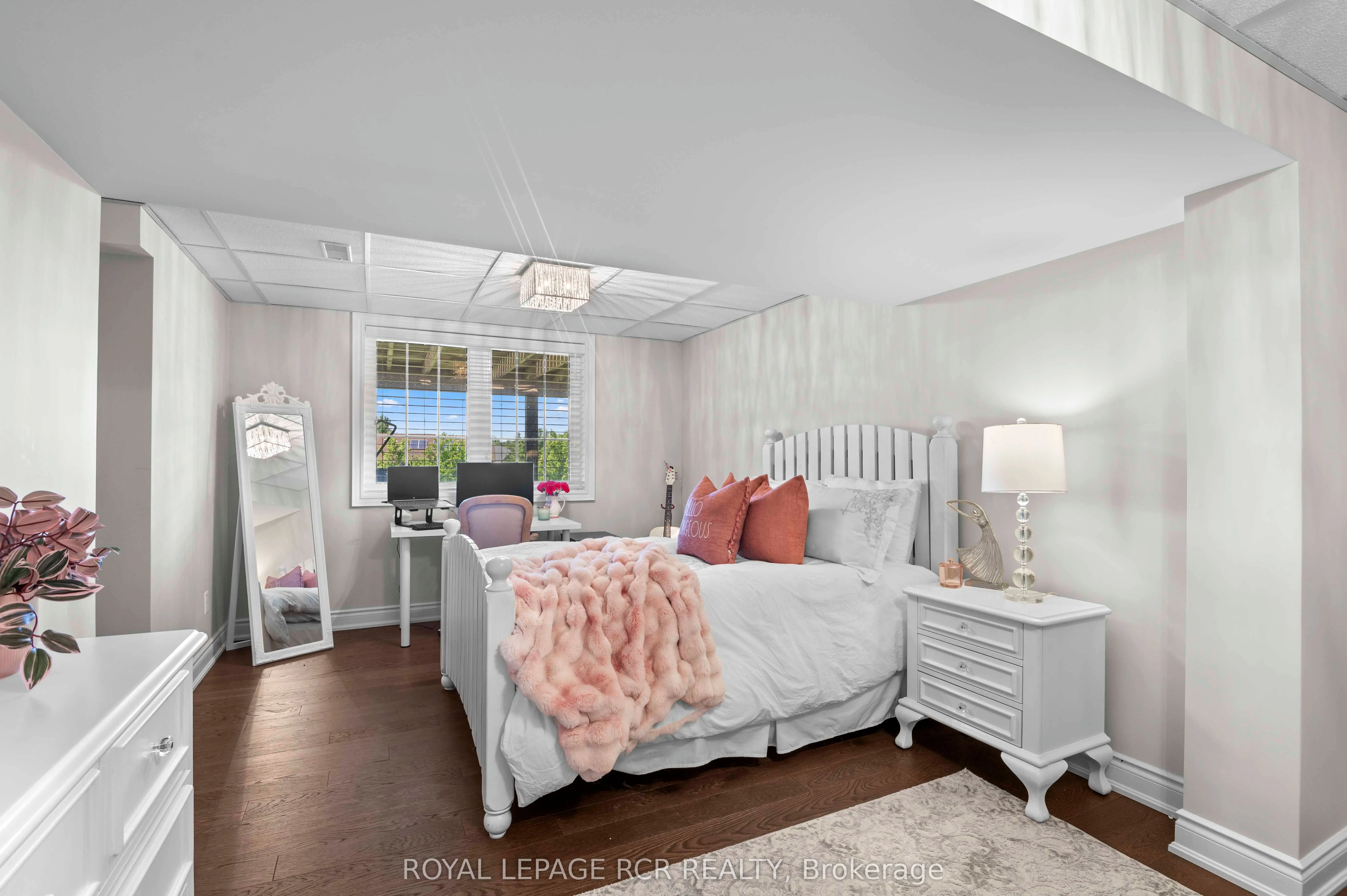 6 Masters Creek Boulevard