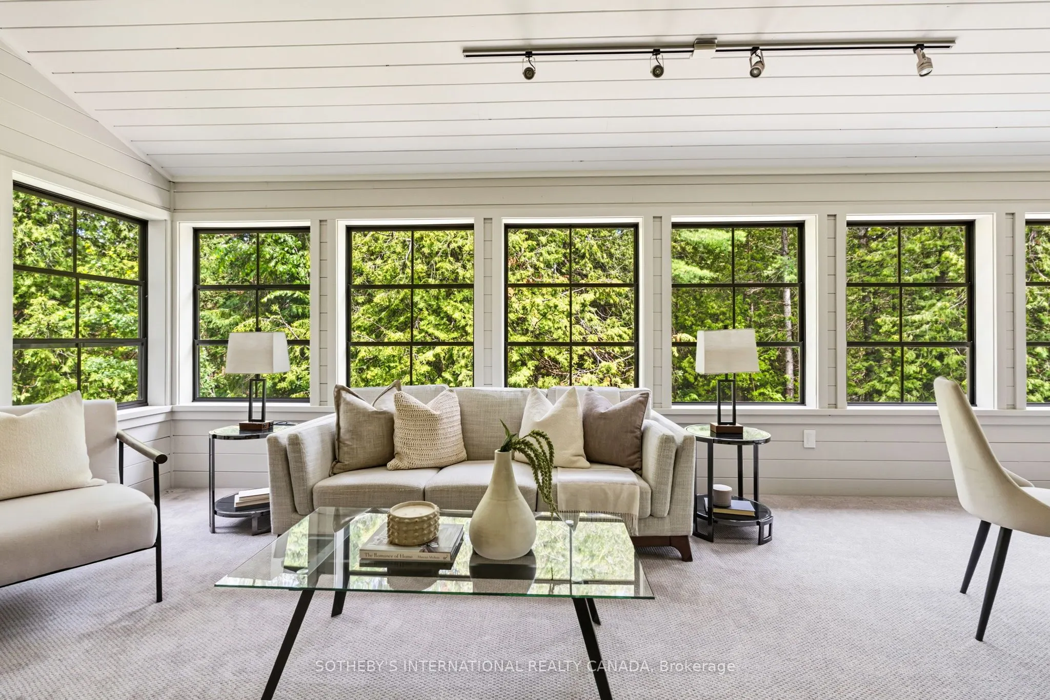 136 Princes Street W