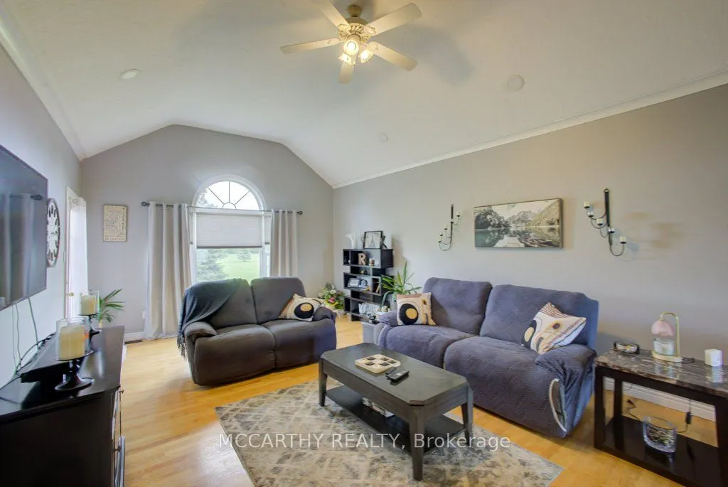 260254 SOUTHGATE RD 26 Road
