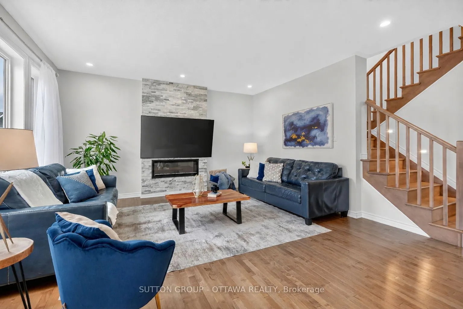 1011 Carden Lane