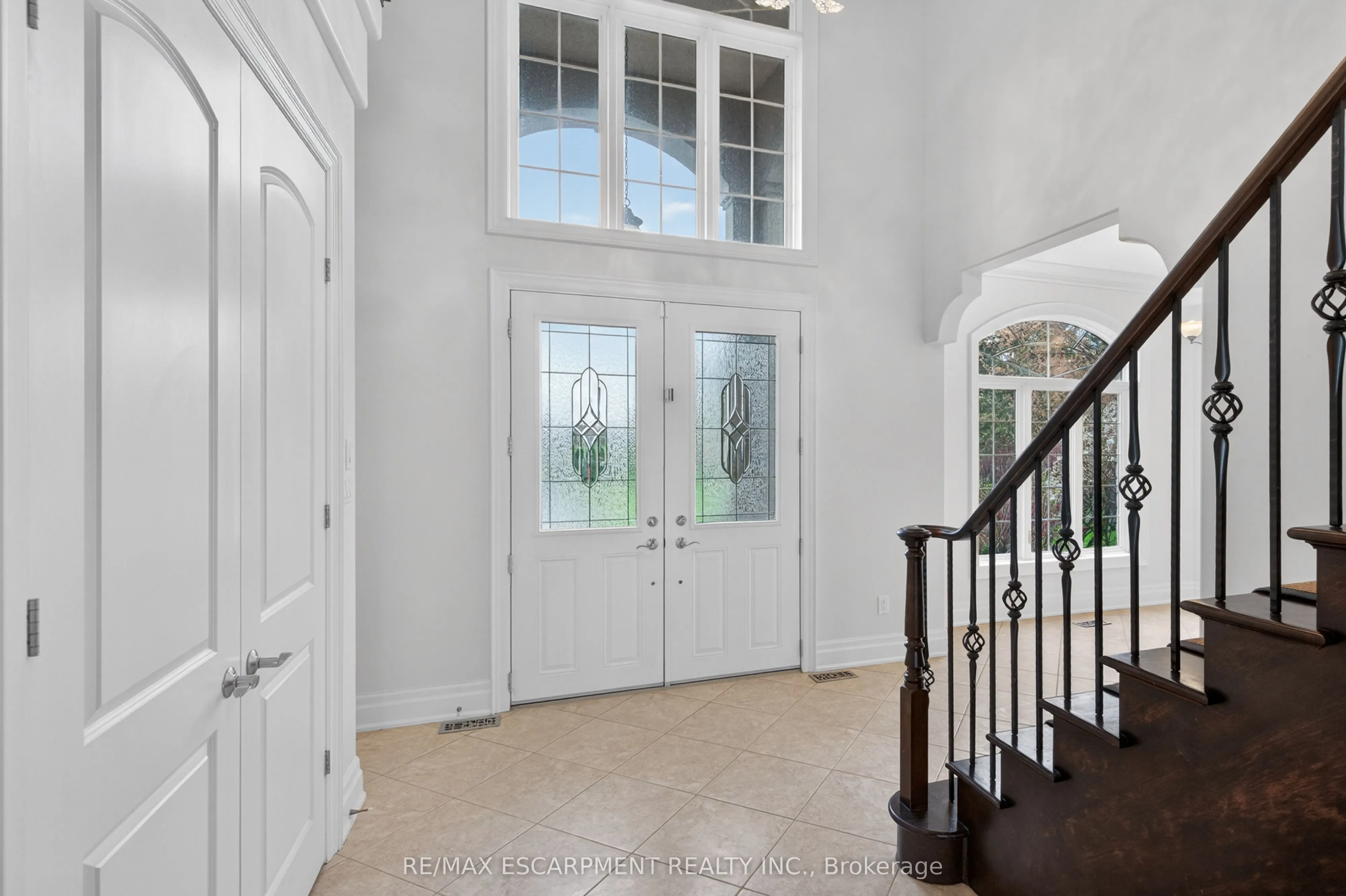 803 Ridge Road