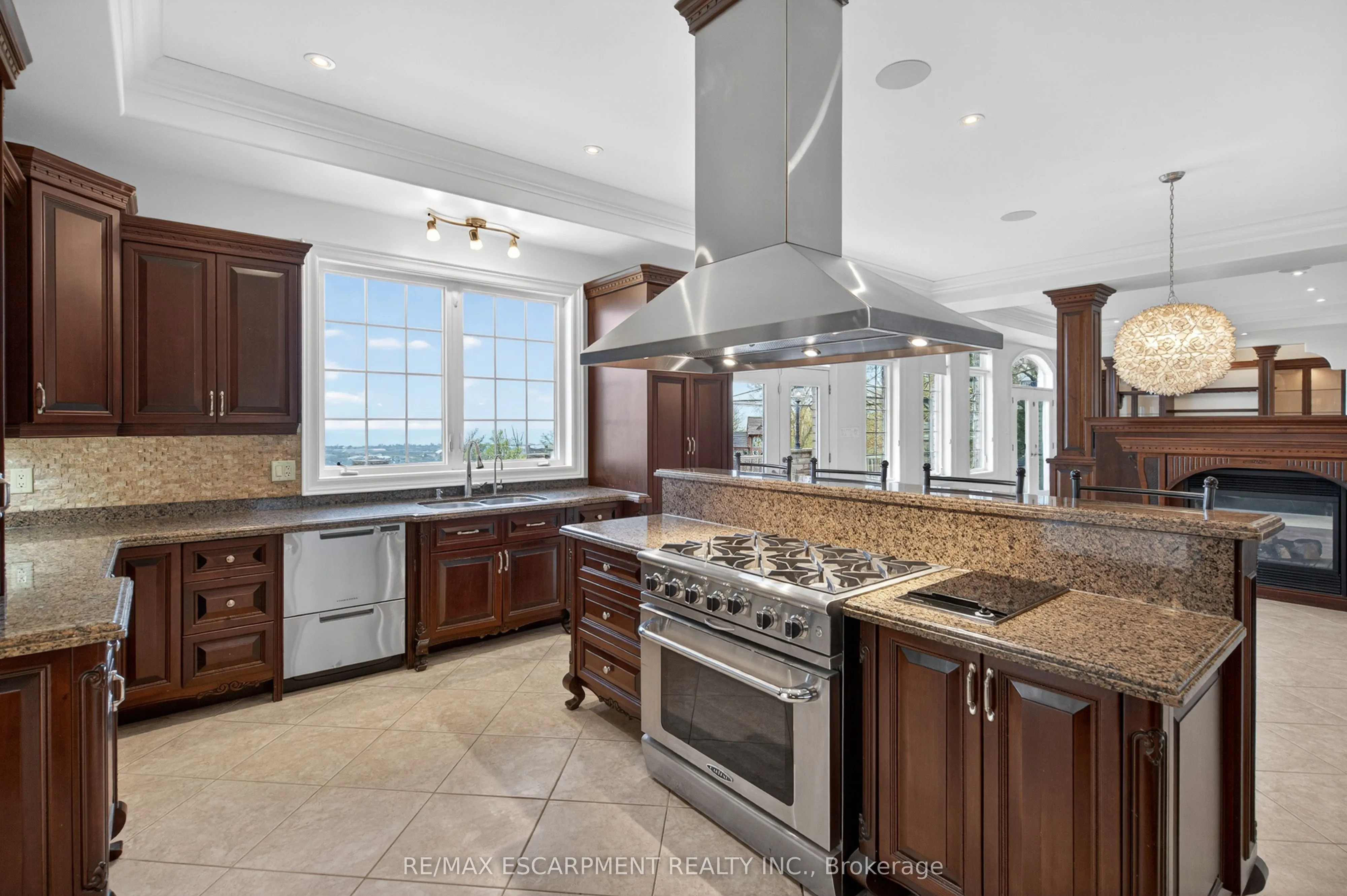 803 Ridge Road