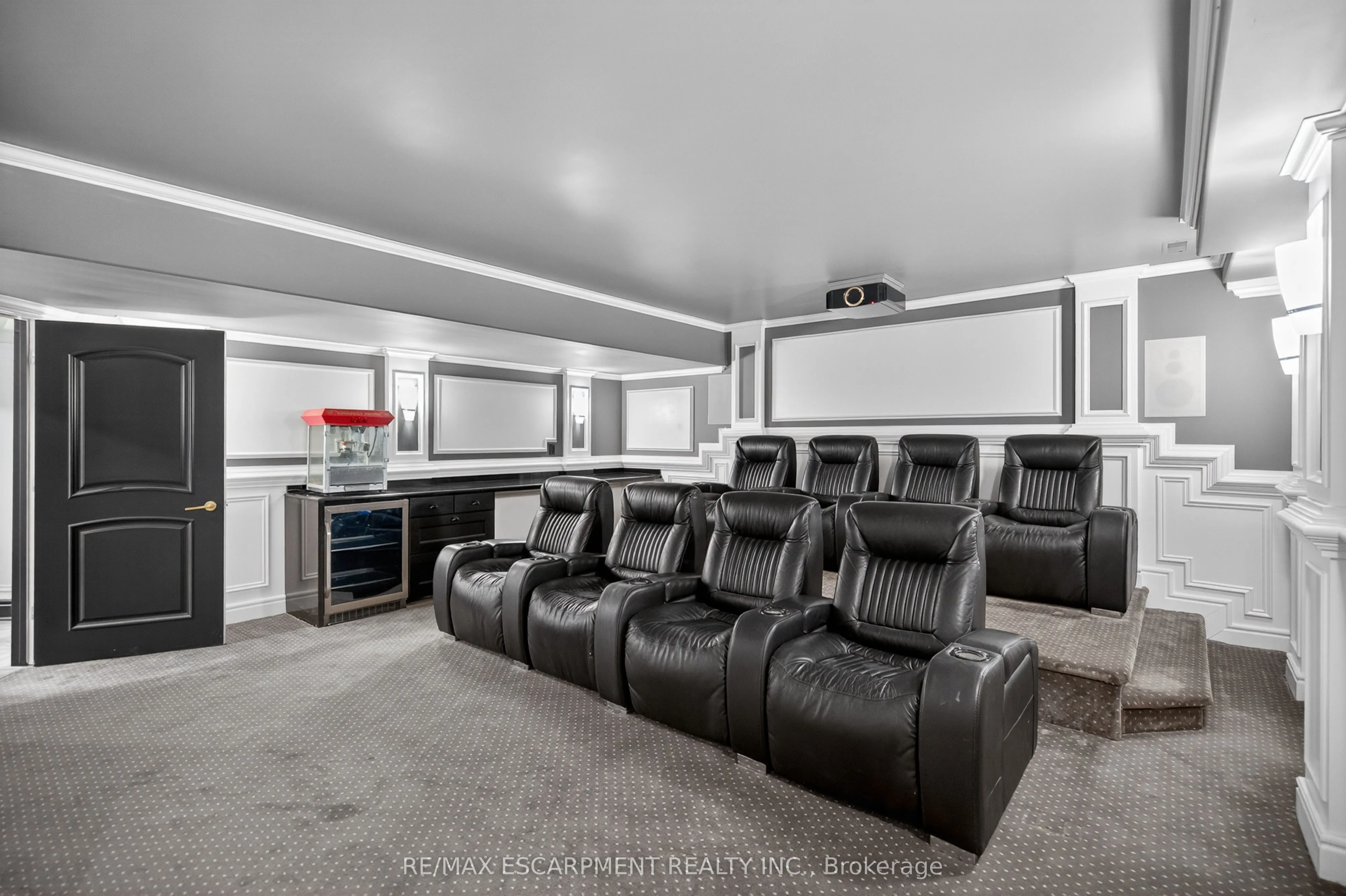 803 Ridge Road