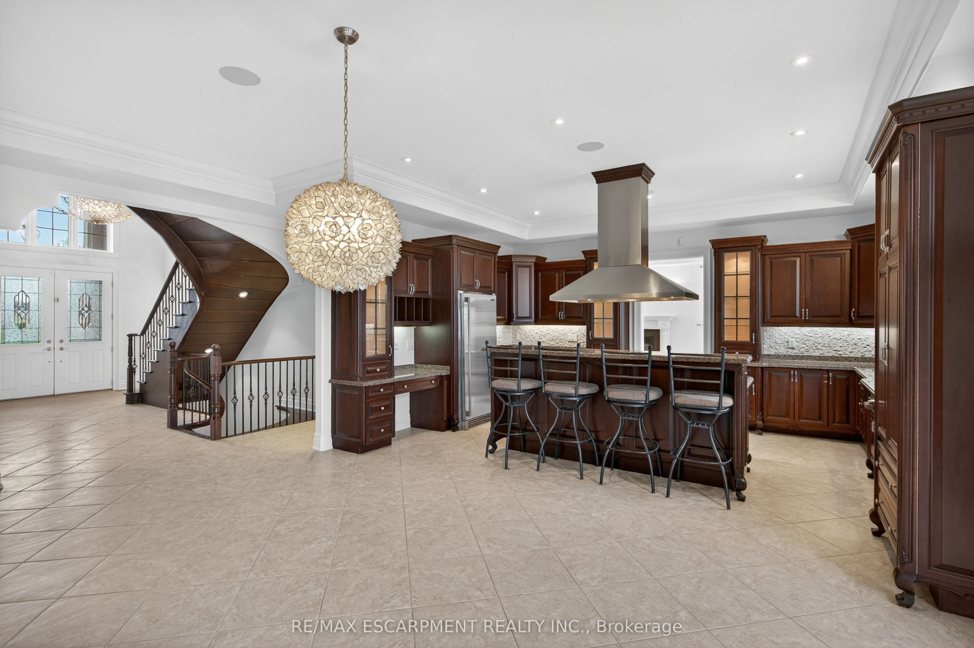 803 Ridge Road