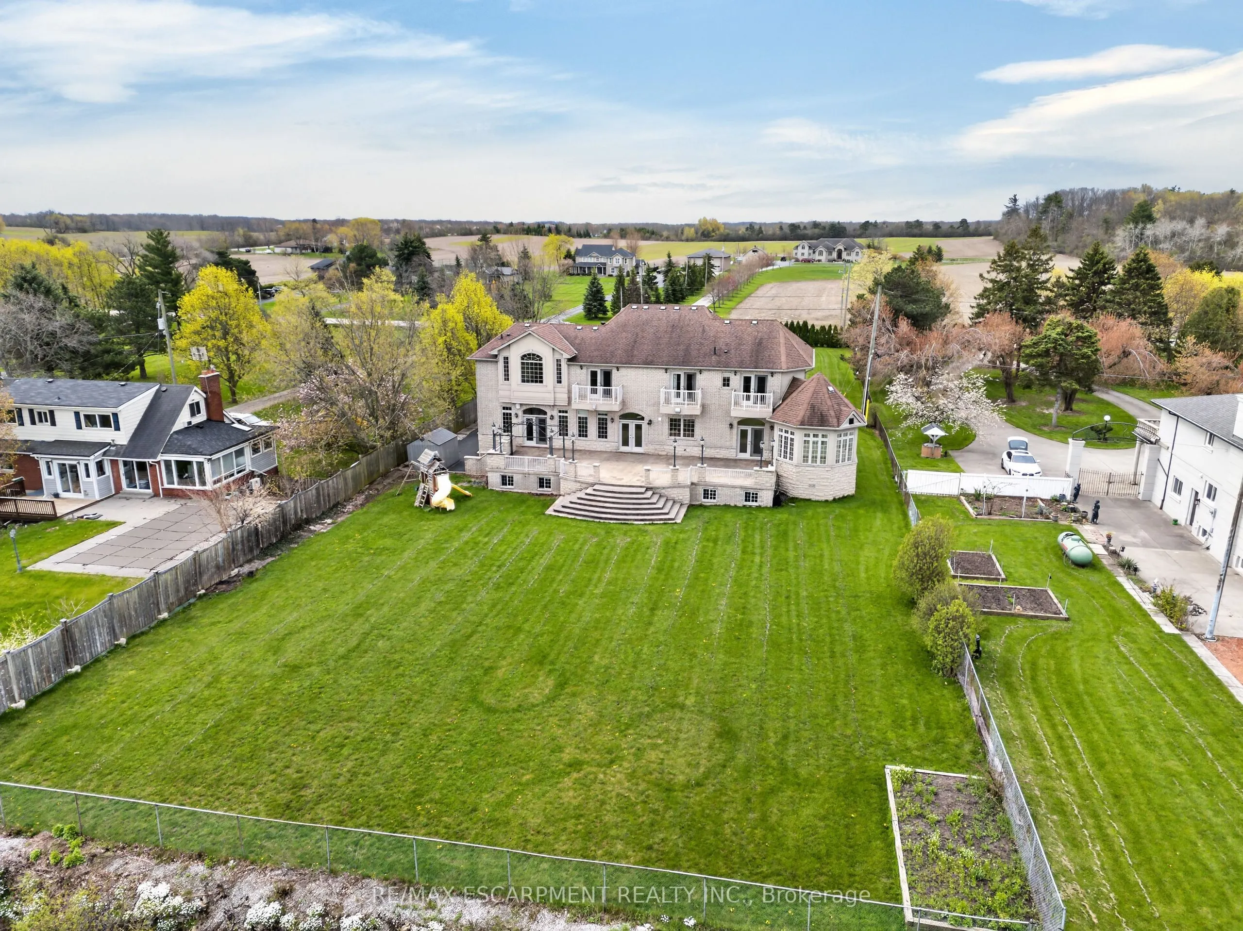 803 Ridge Road