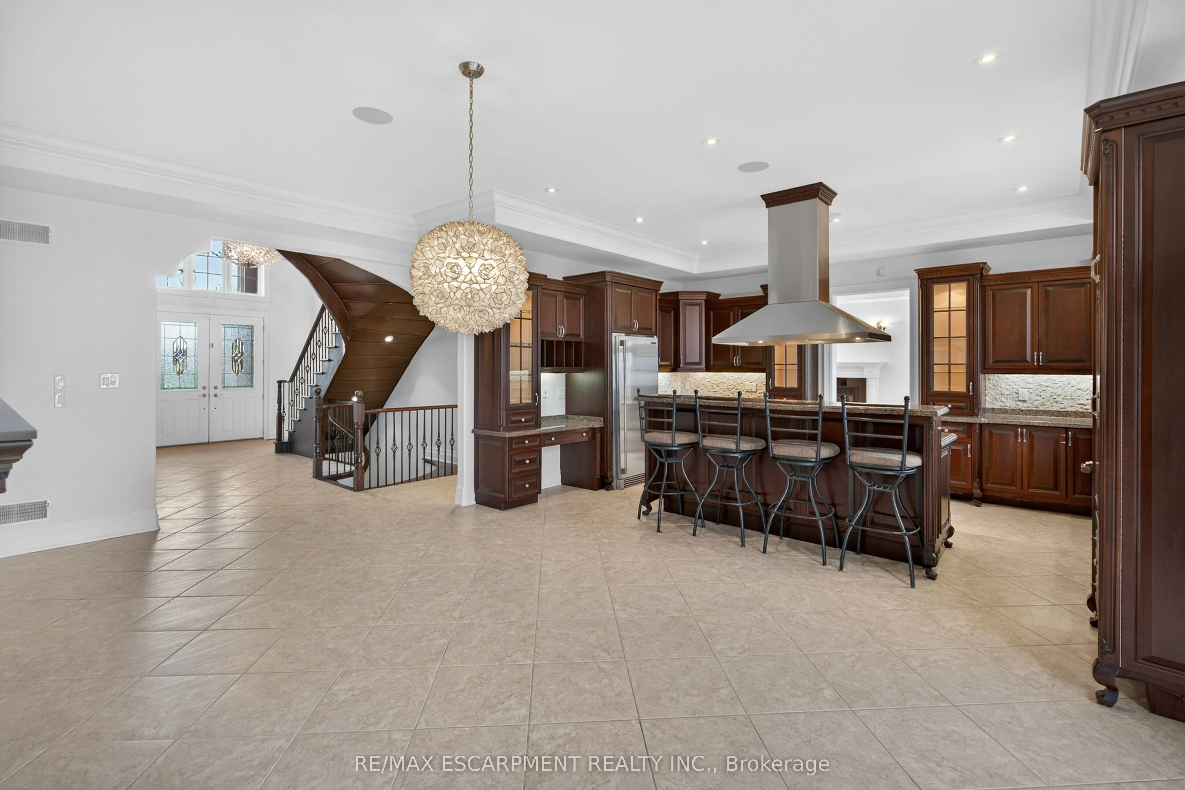 803 Ridge Road