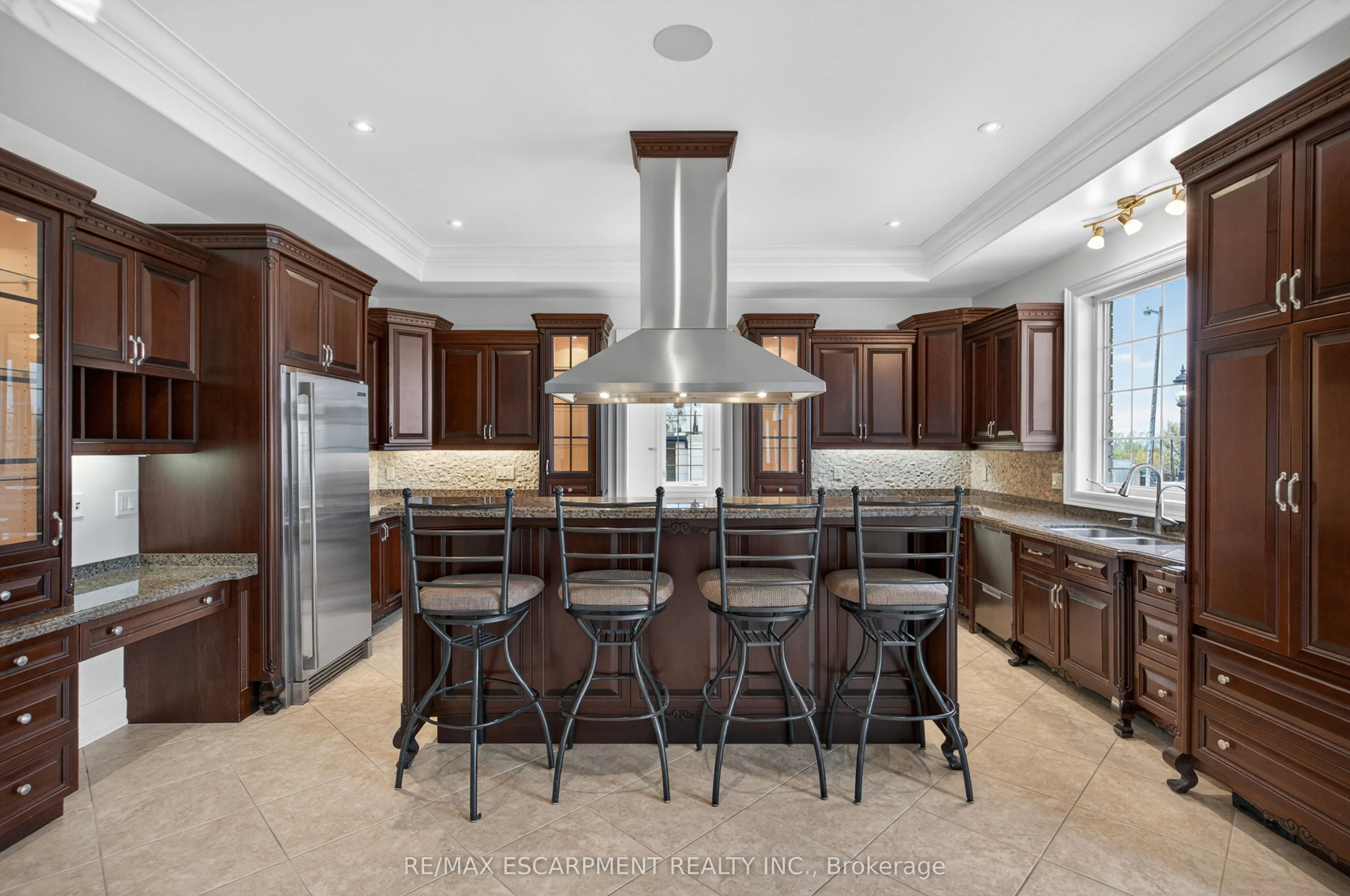 803 Ridge Road