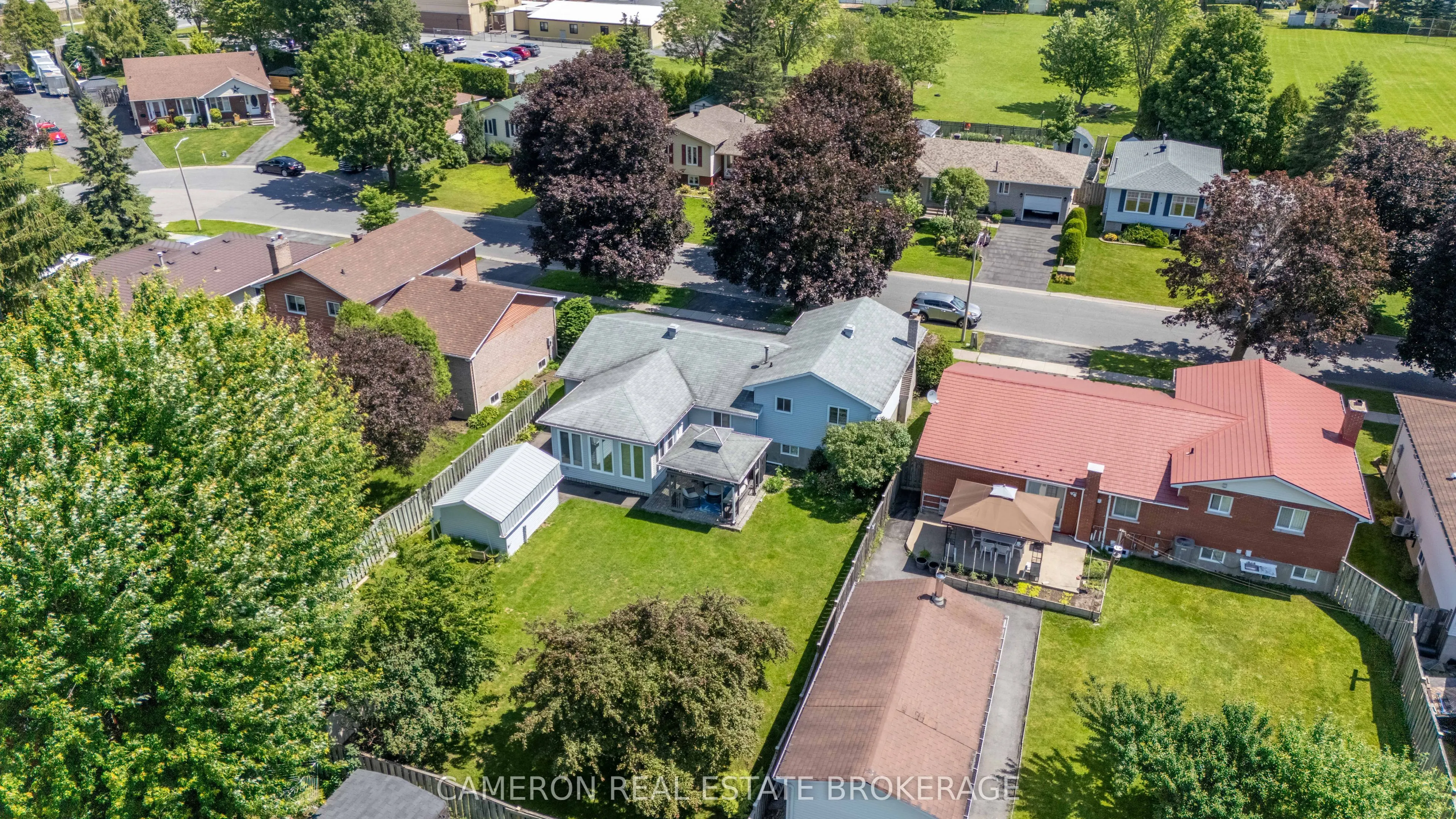 368 Angela Crescent