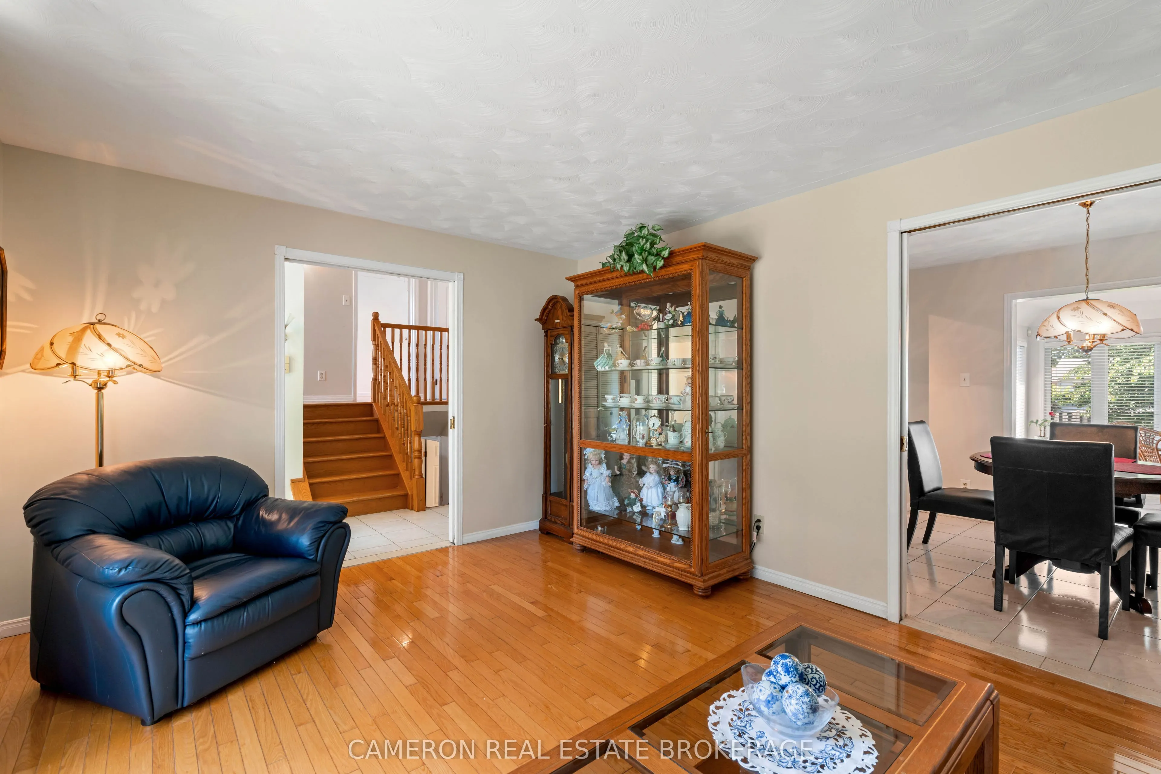 368 Angela Crescent