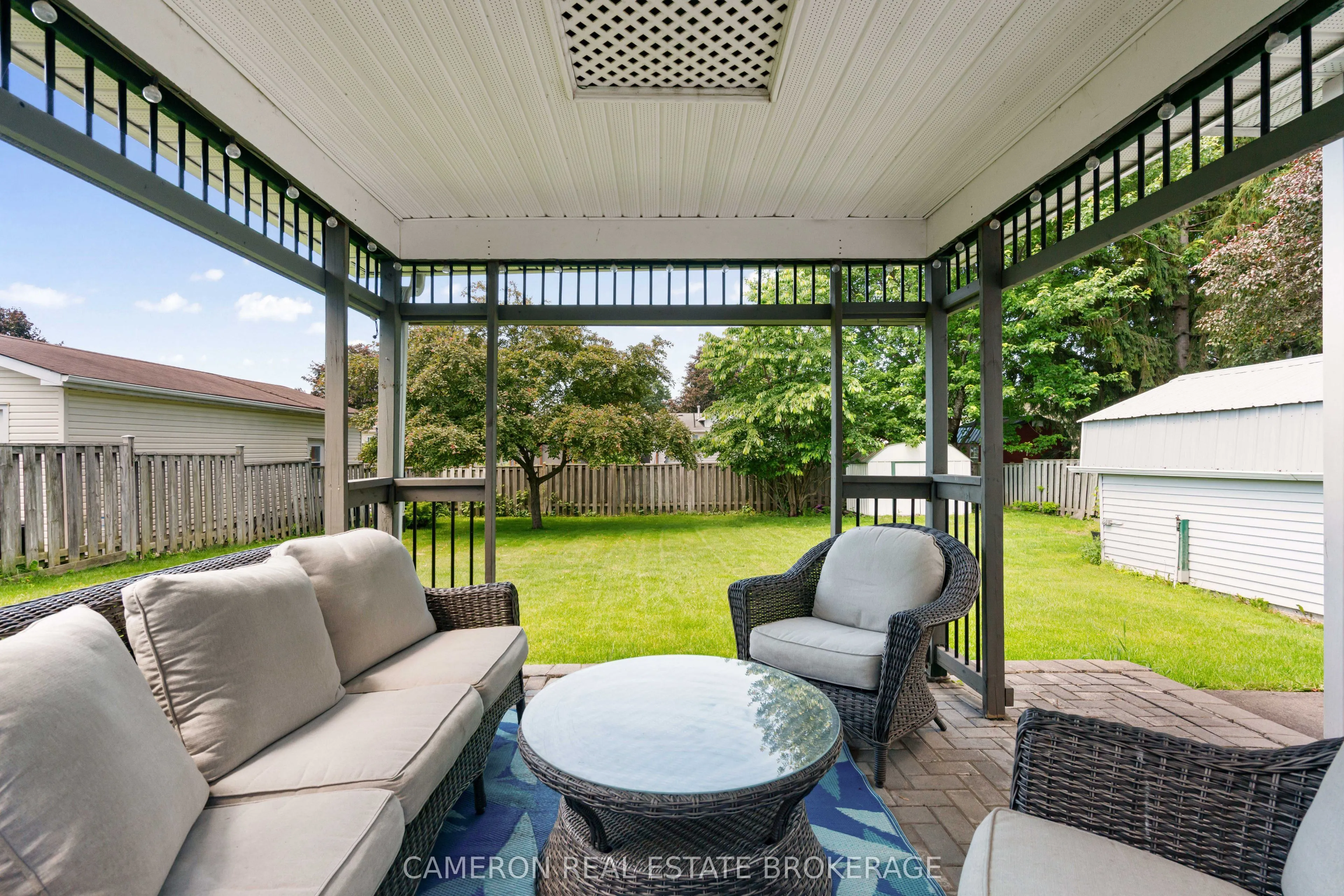 368 Angela Crescent