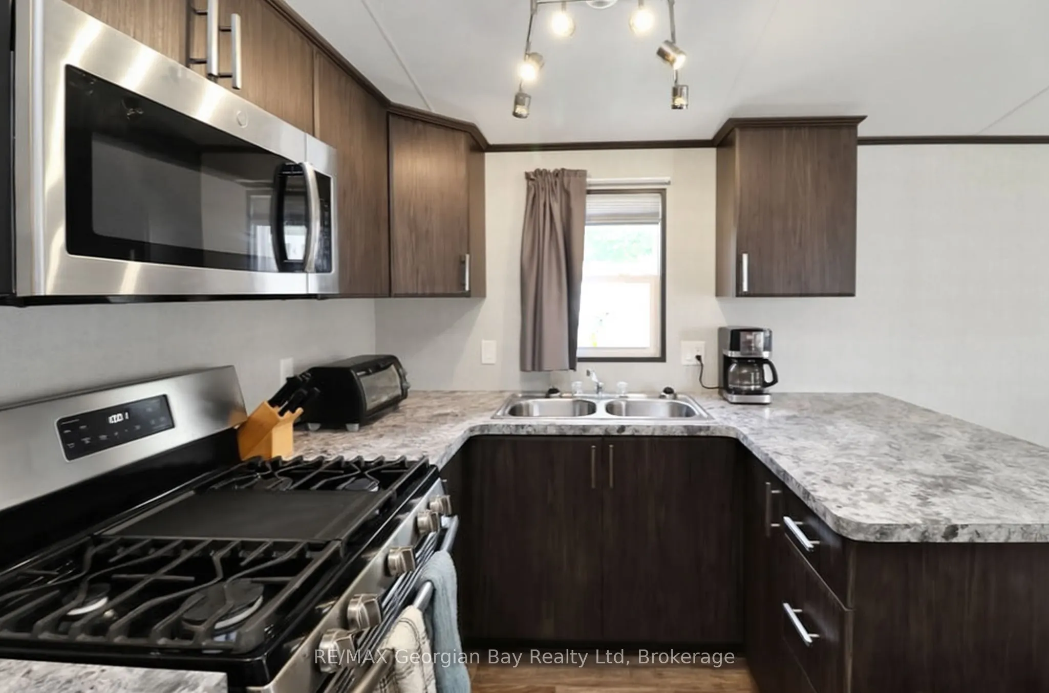 164 Lone Pine Road #84