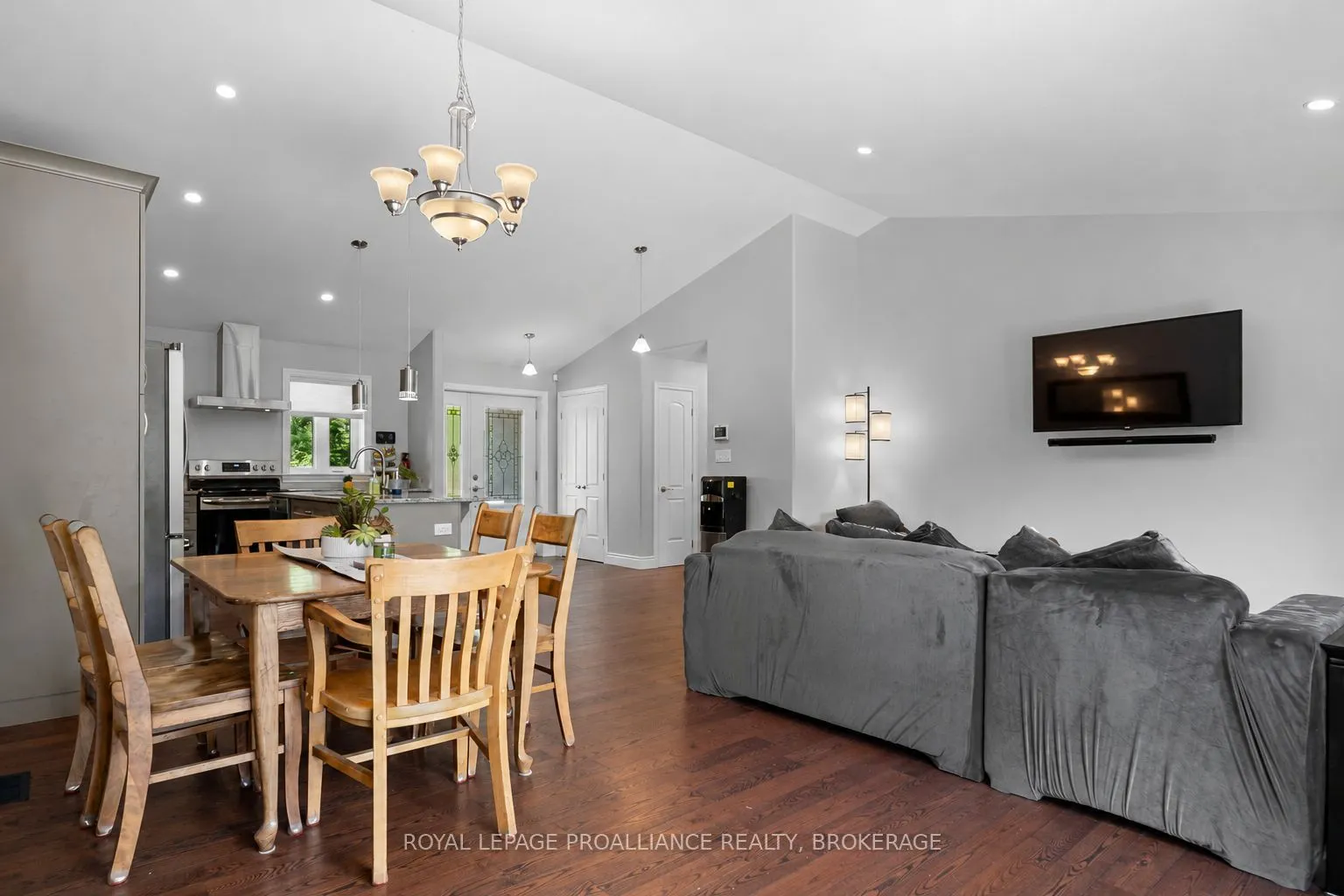 2800 Desert Lake Road