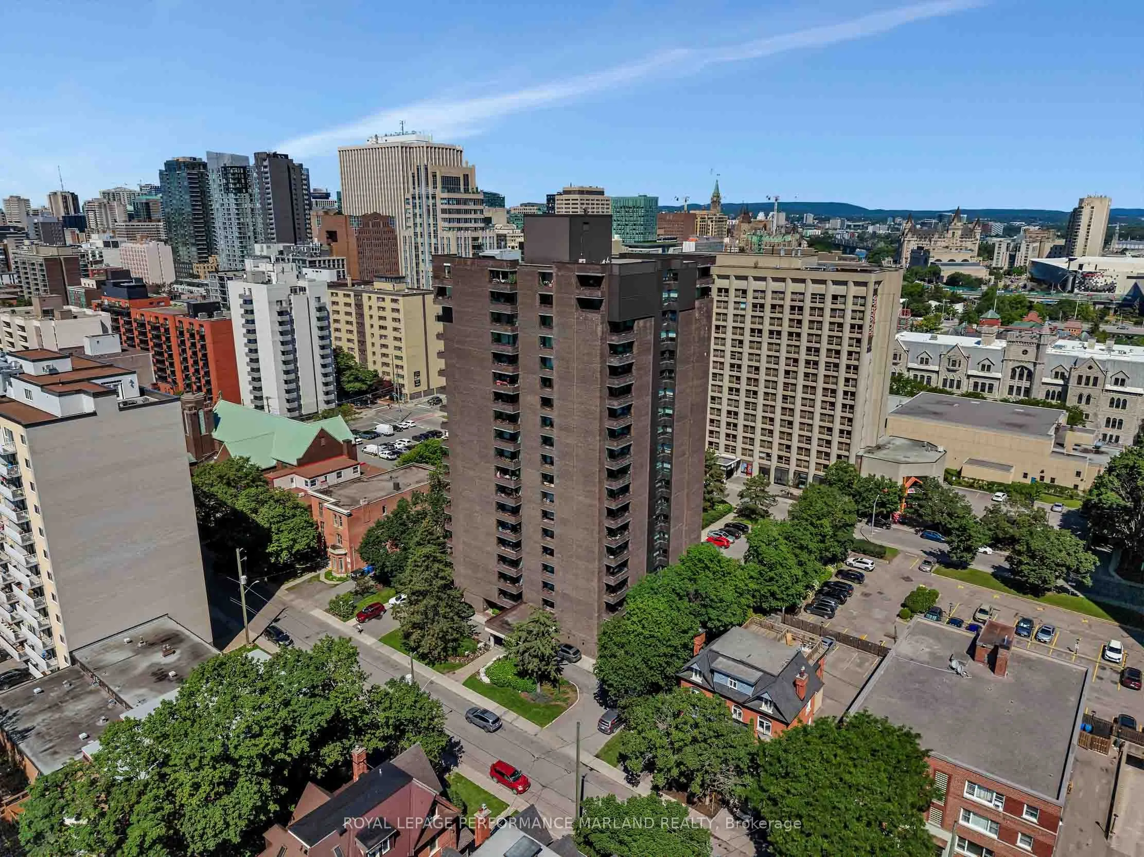 71 Somerset Street W #1903