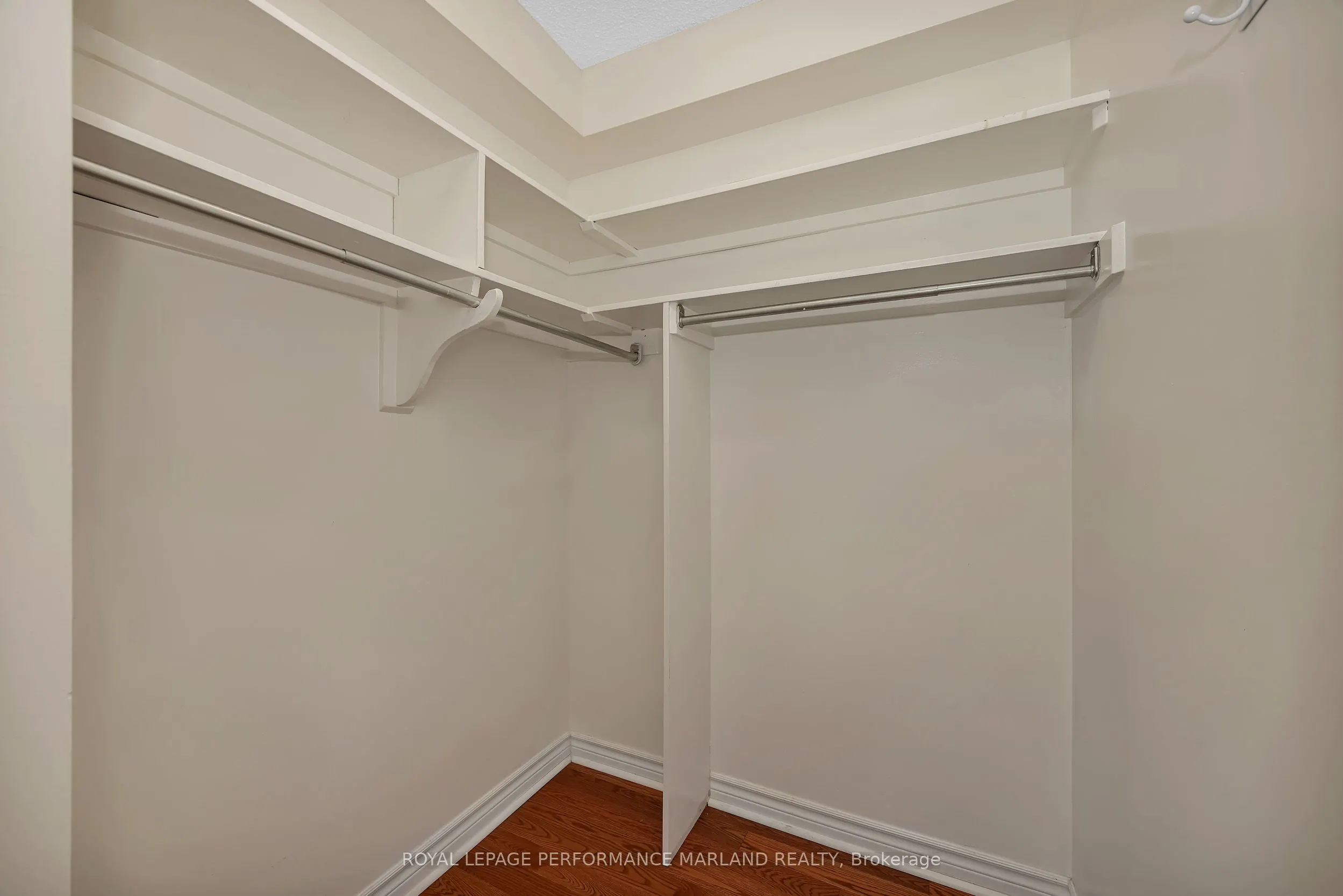 71 Somerset Street W #1903