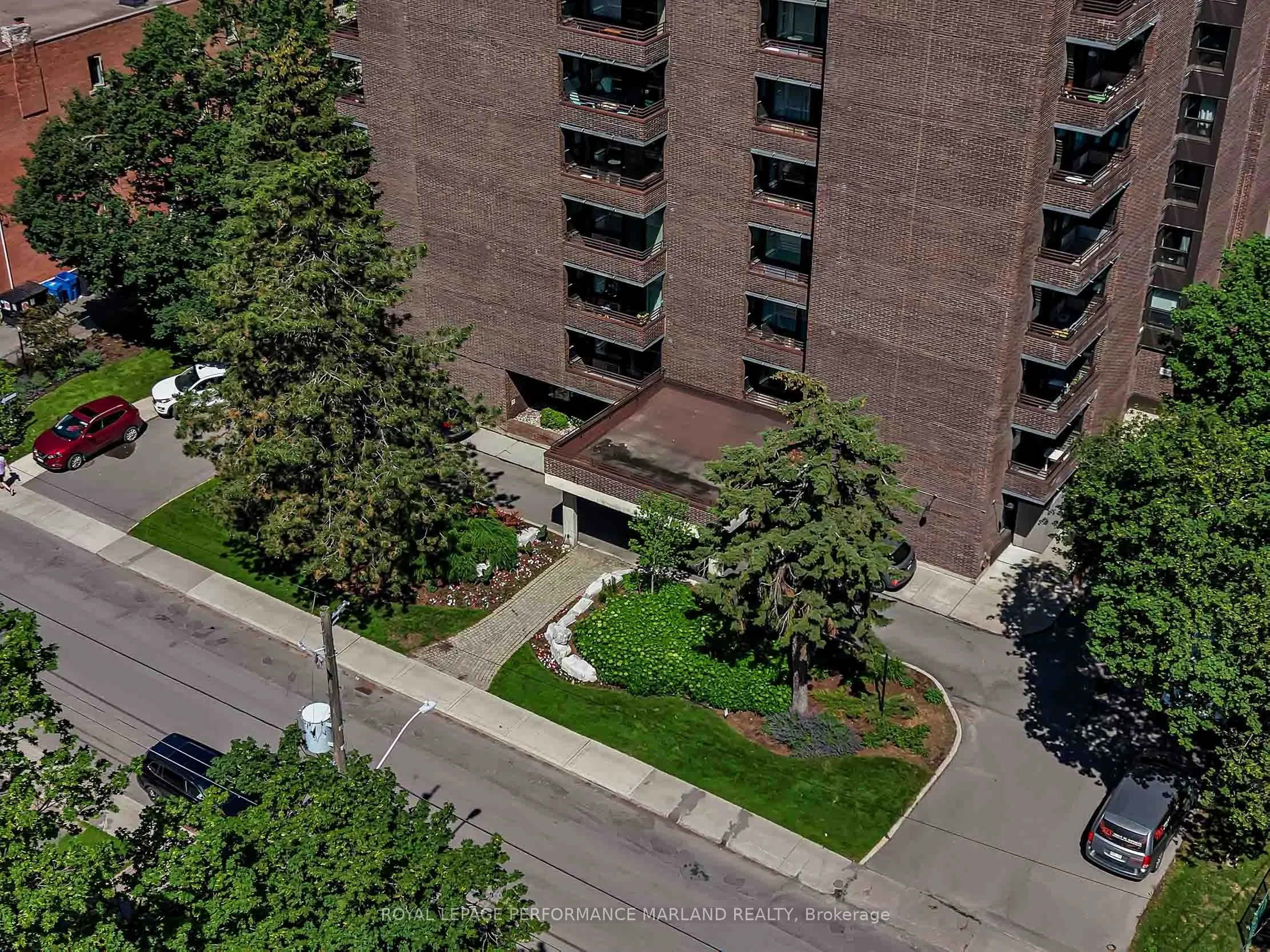 71 Somerset Street W #1903