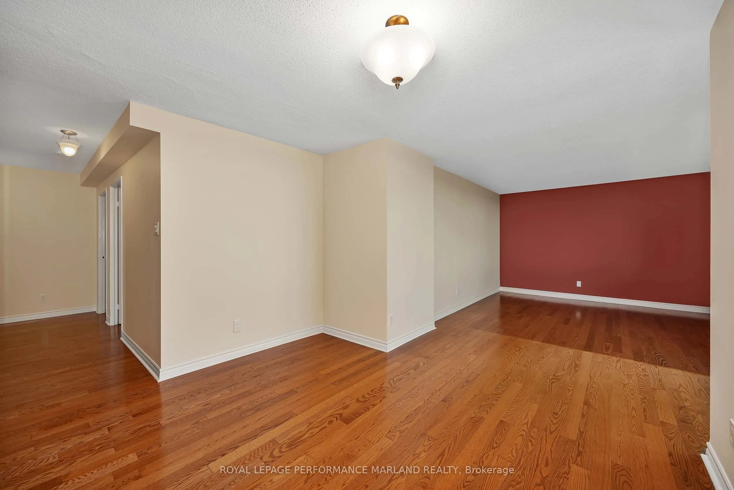 71 Somerset Street W #1903