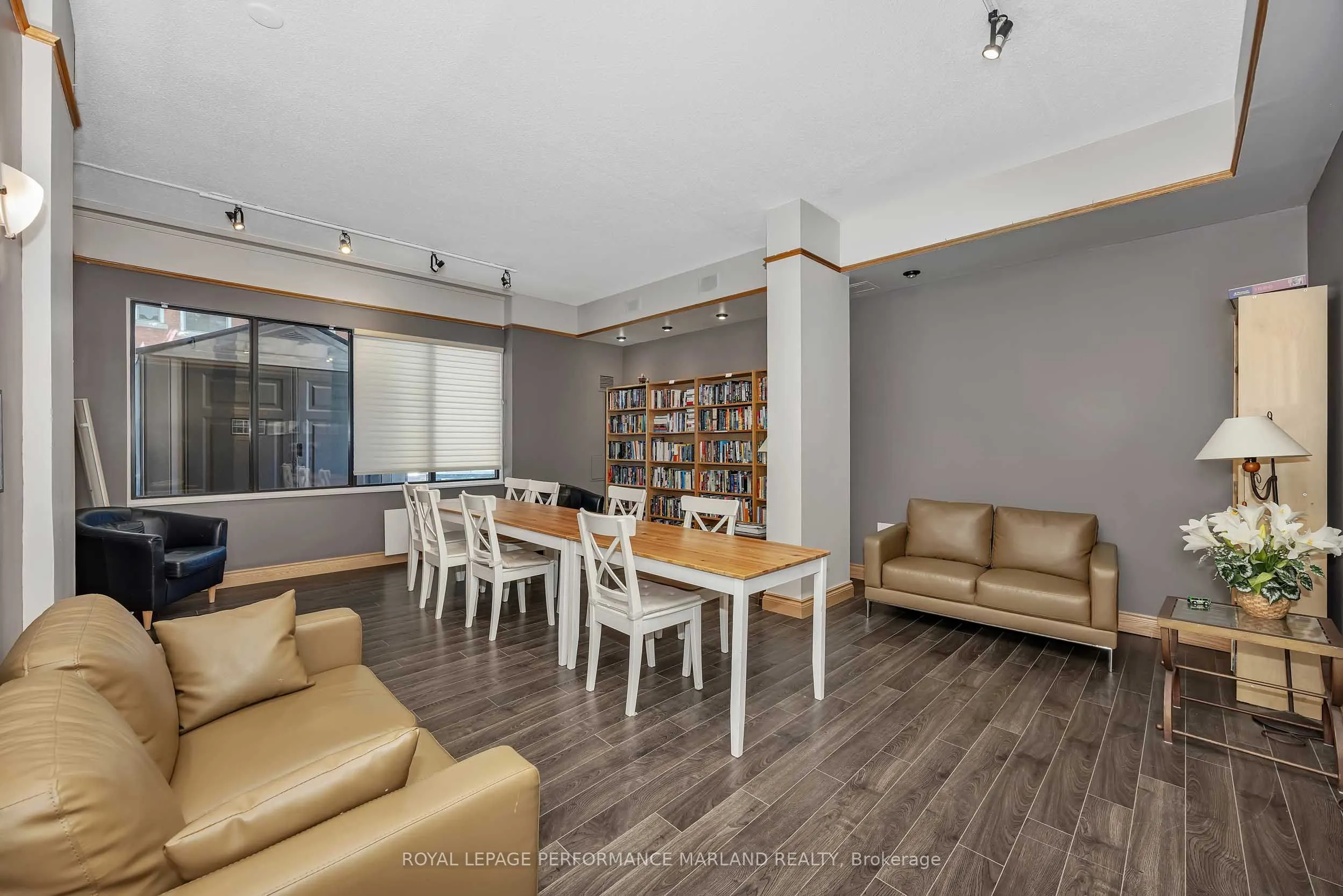 71 Somerset Street W #1903