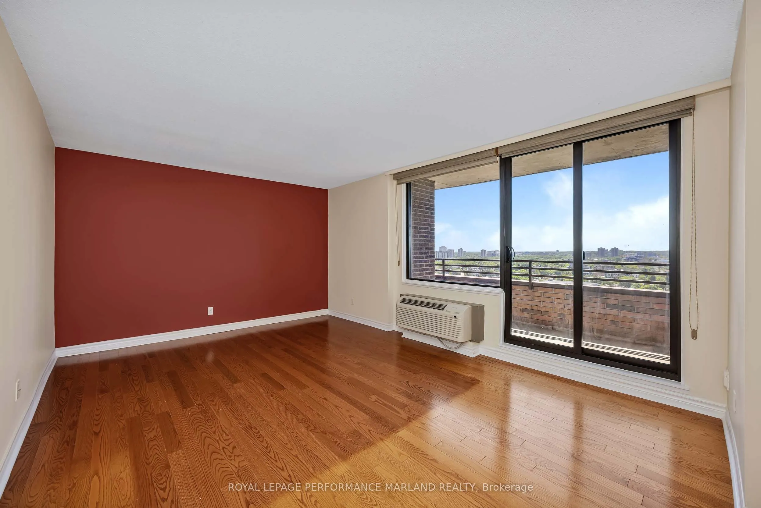 71 Somerset Street W #1903