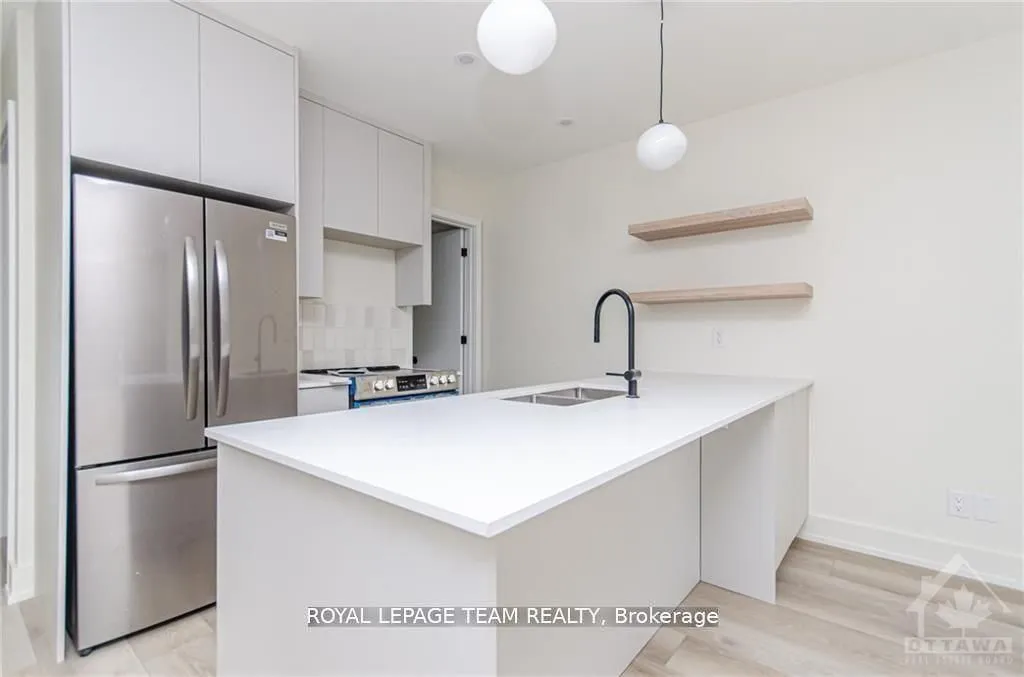 13B FIFTH Avenue #2