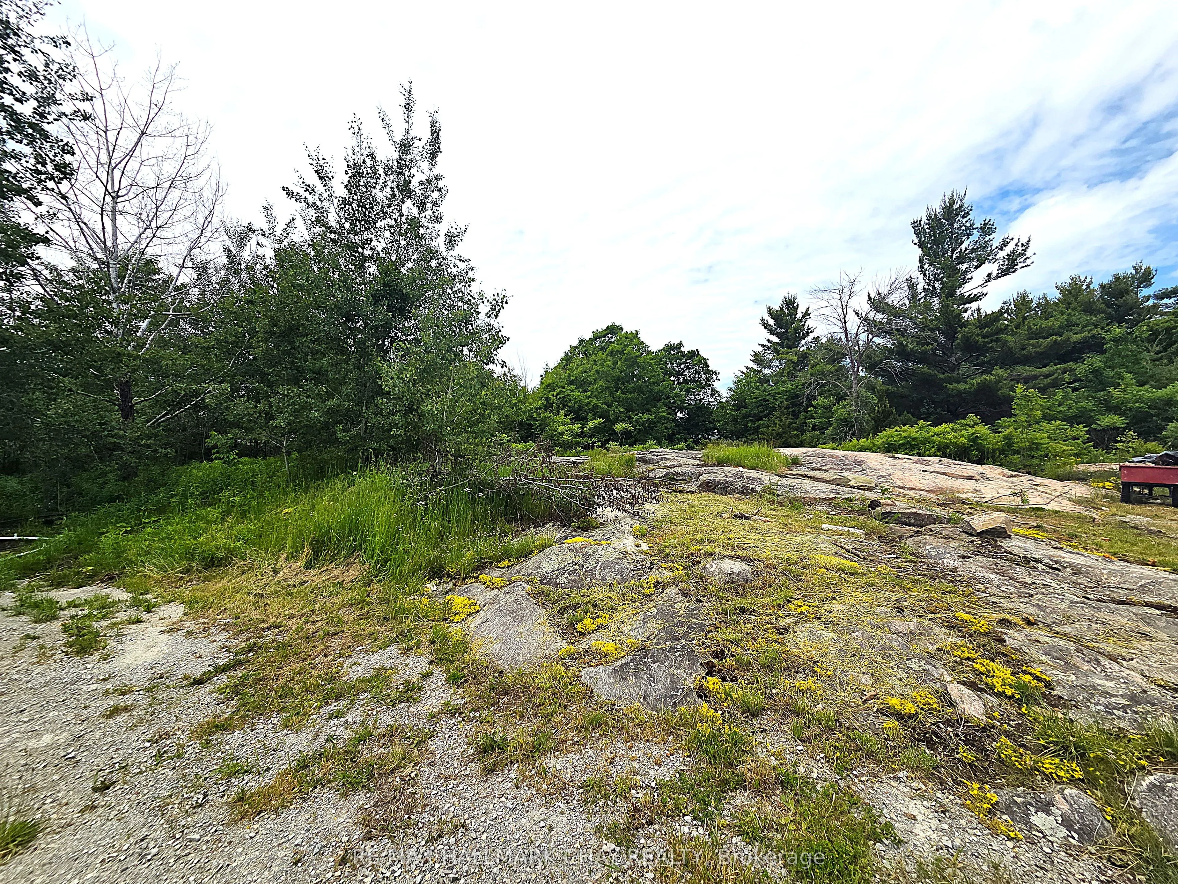 1594 Honey Harbour Road