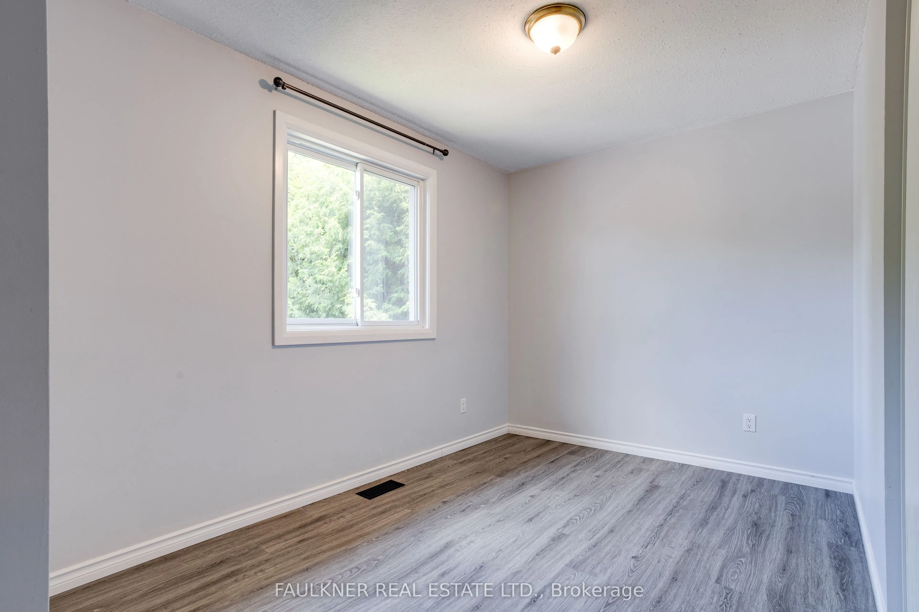 2 Caribou Avenue