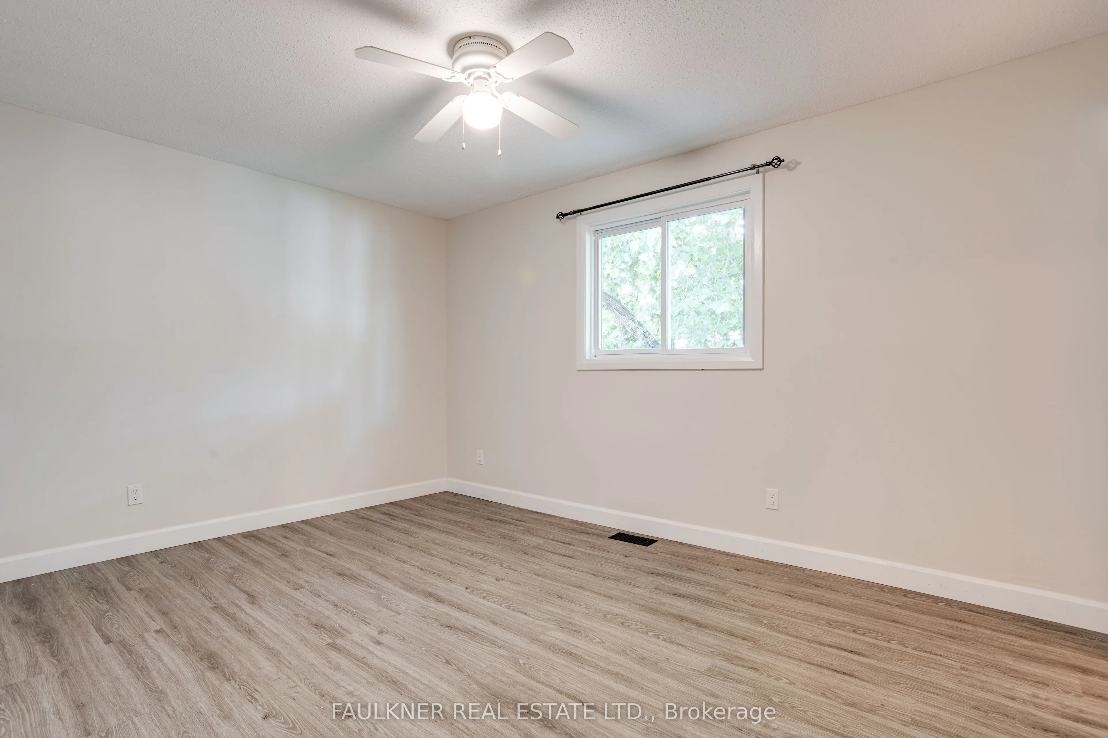 2 Caribou Avenue