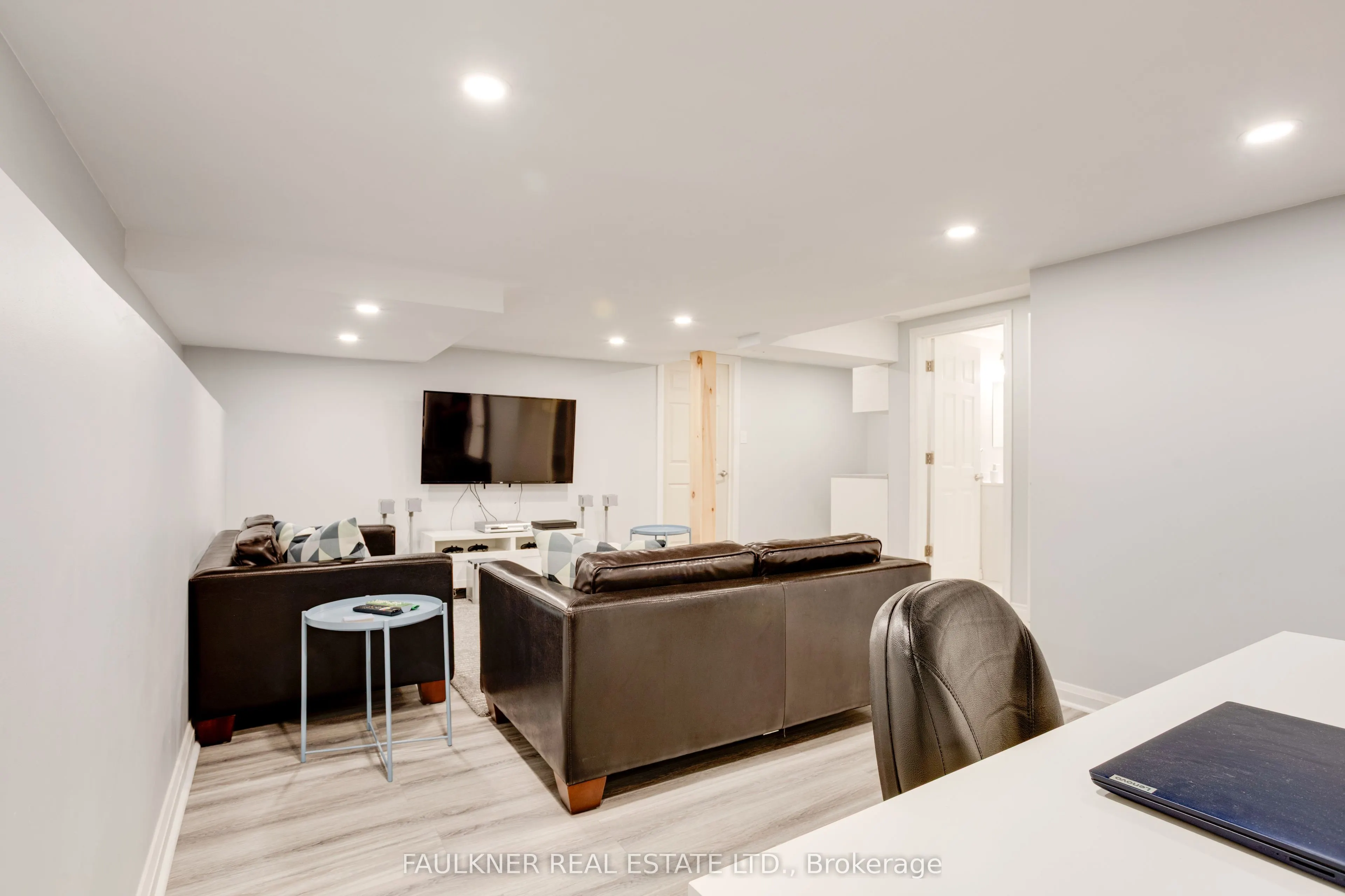 2 Caribou Avenue