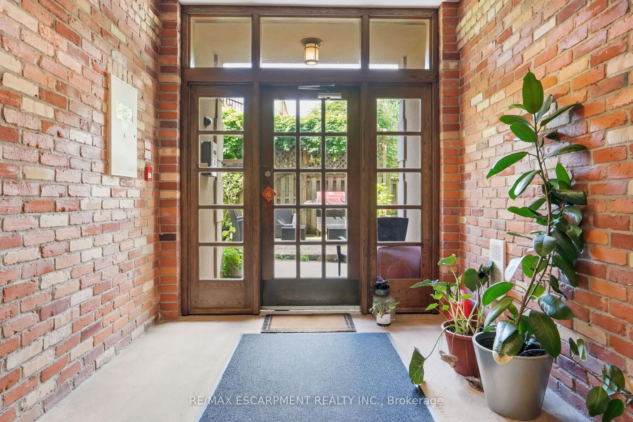 36 Margaret Street #21