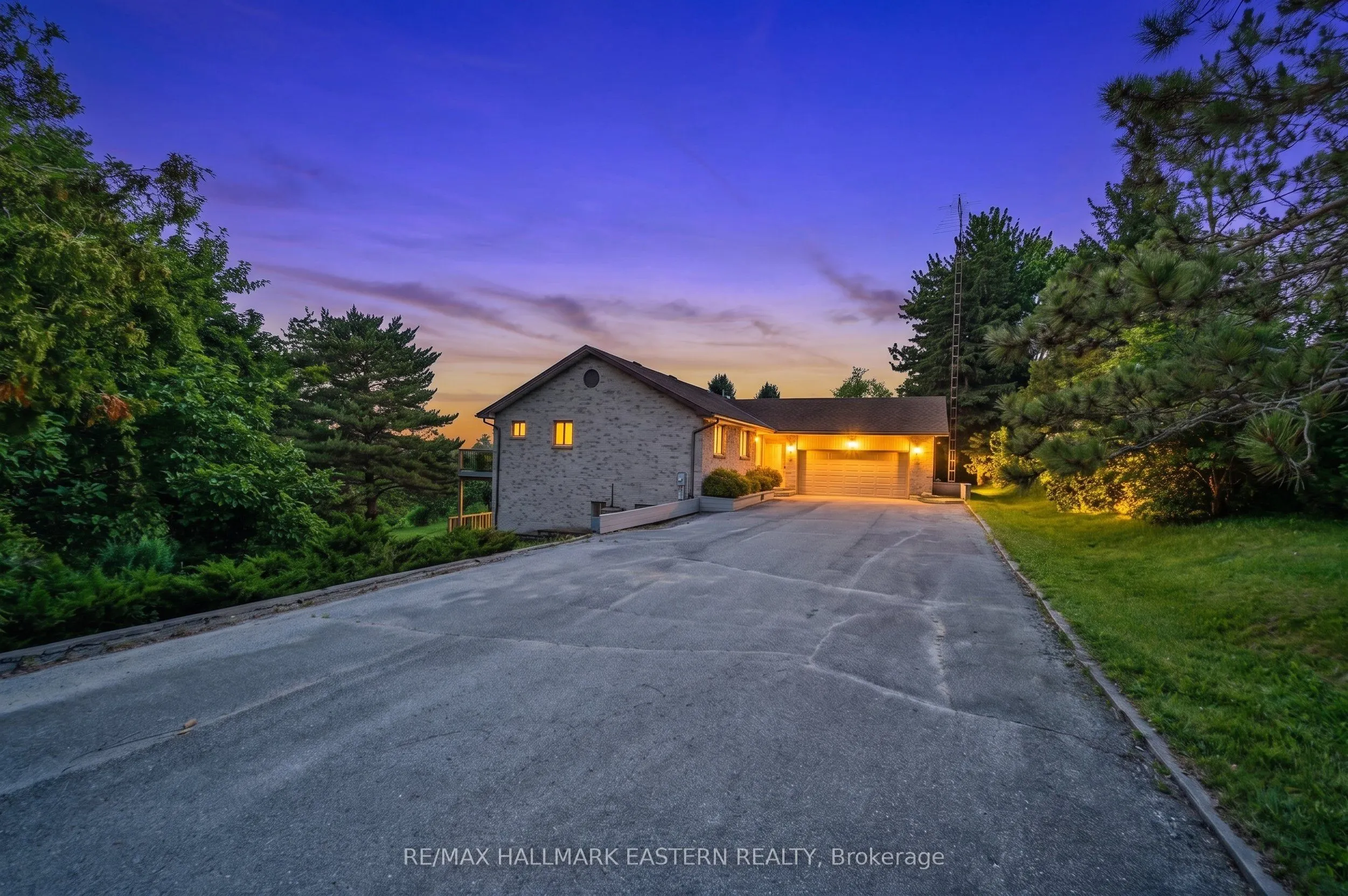 473 Sunset Crescent