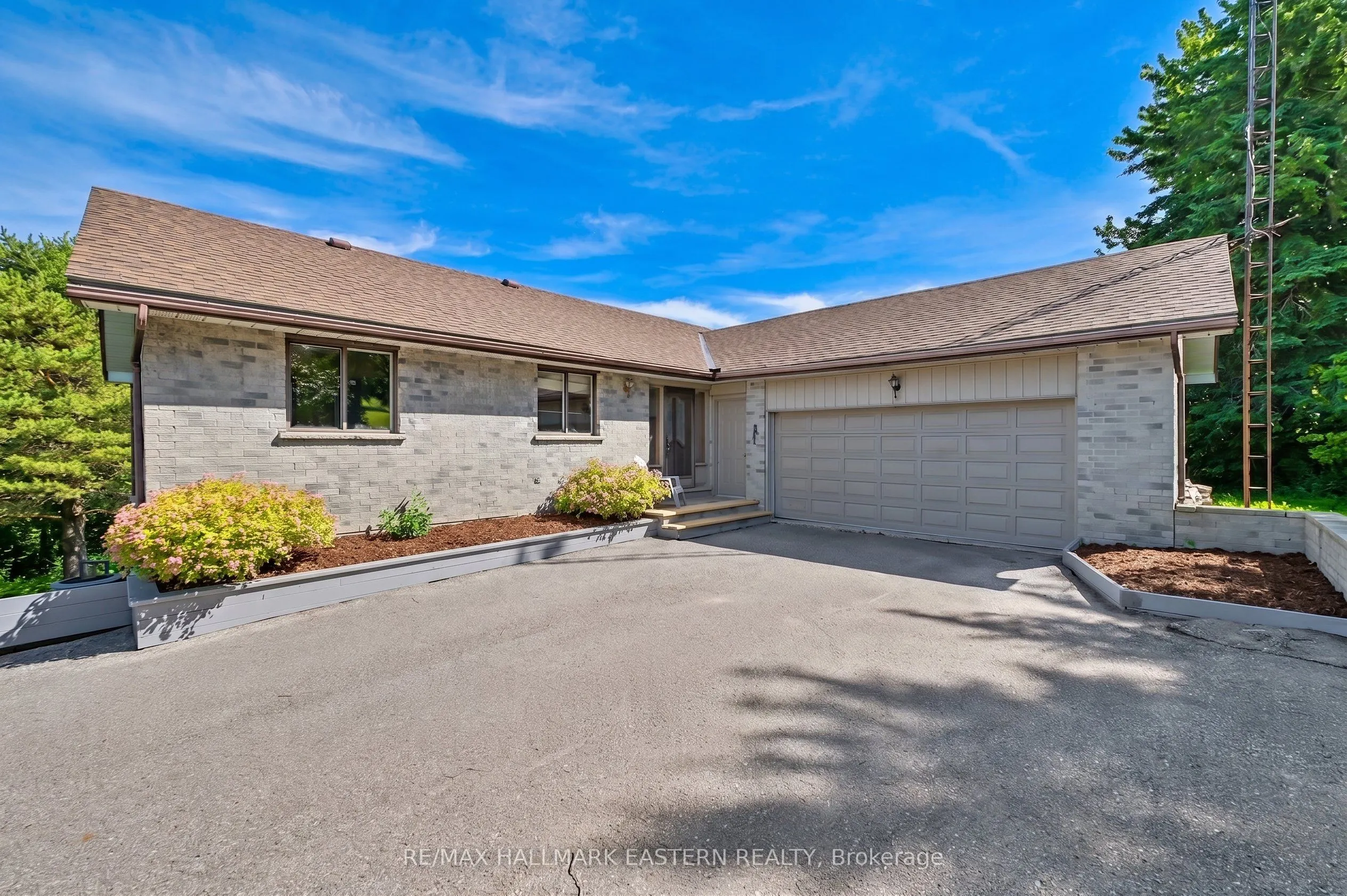 473 Sunset Crescent