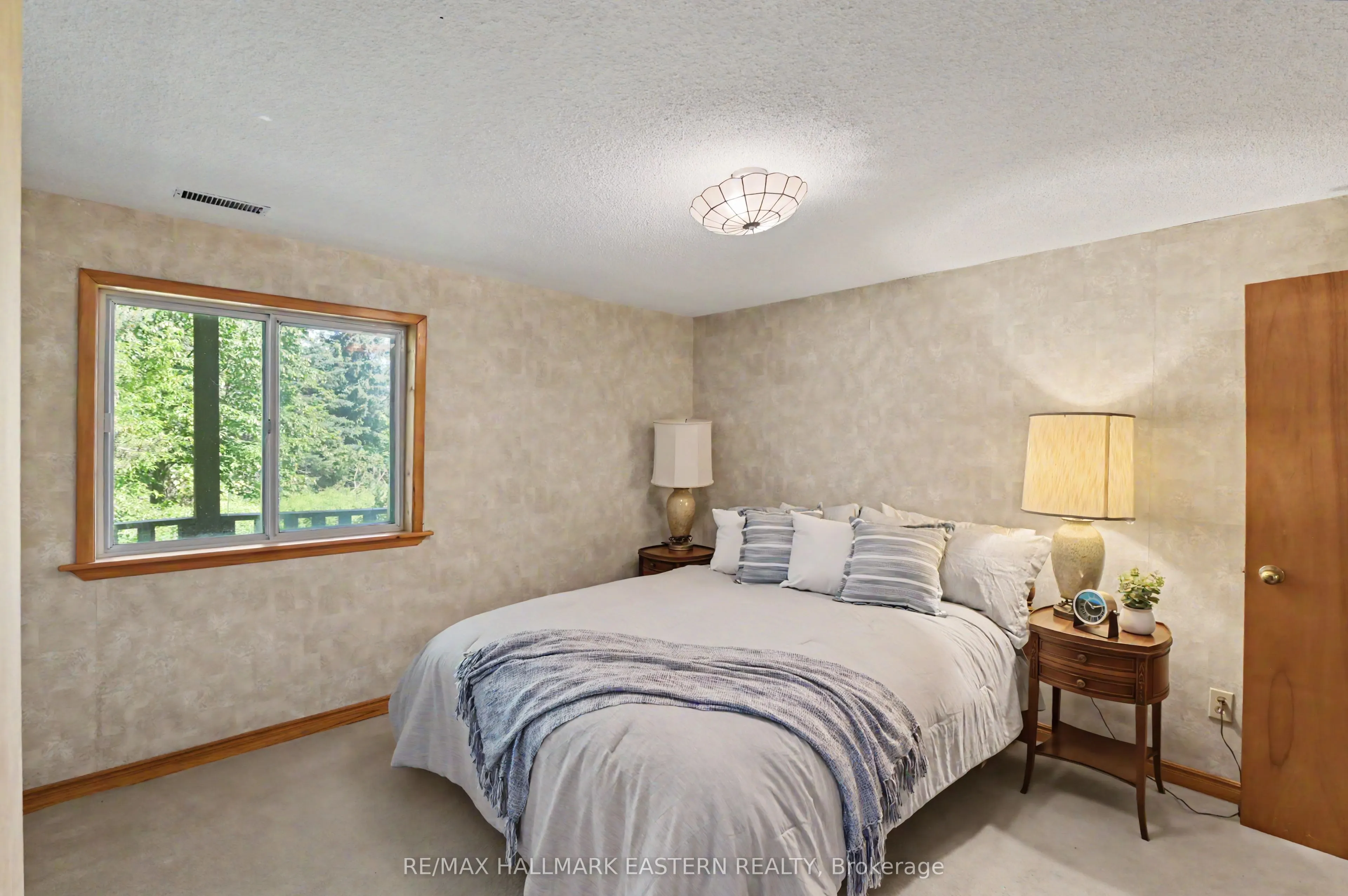473 Sunset Crescent
