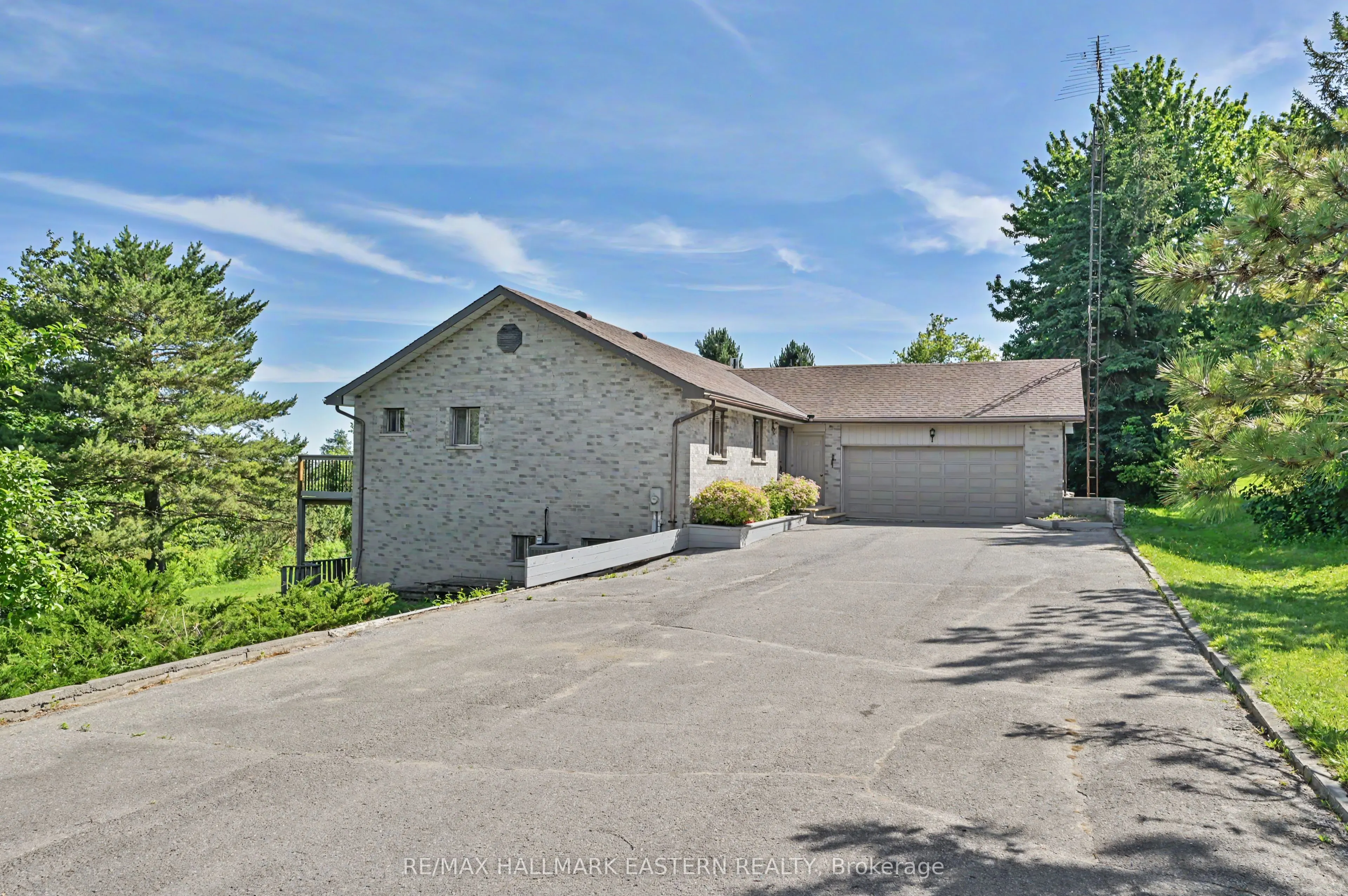 473 Sunset Crescent