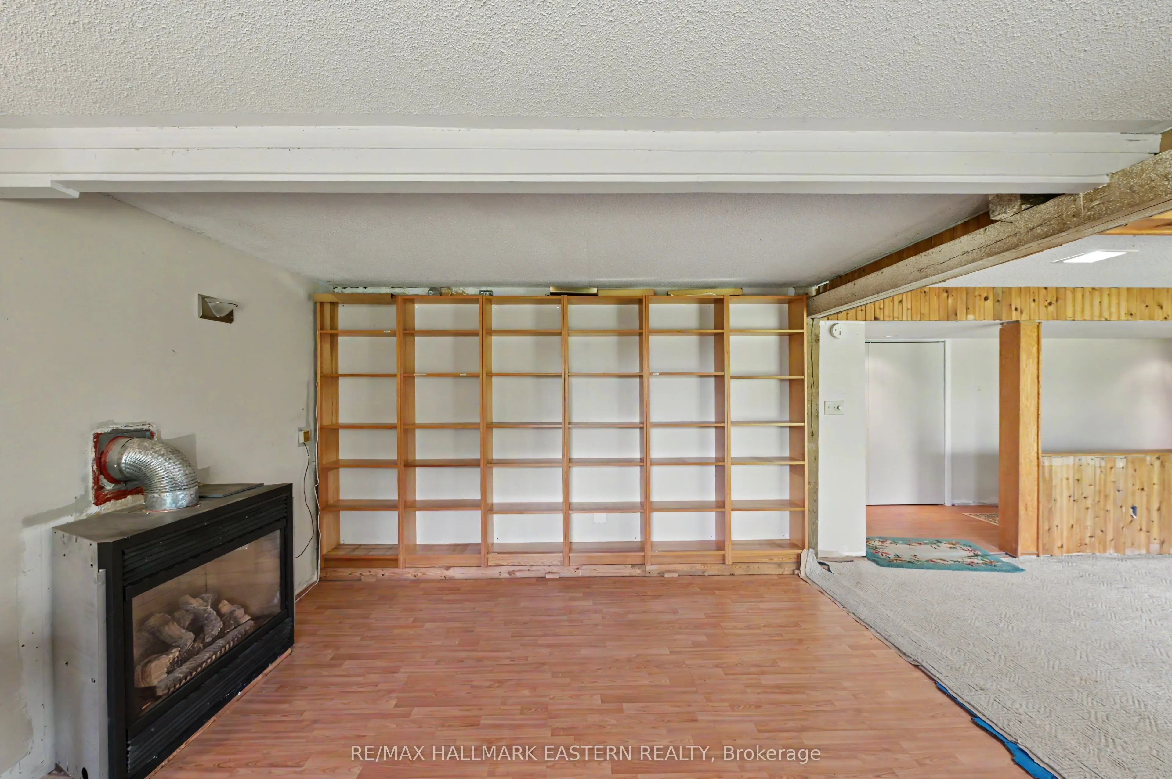473 Sunset Crescent