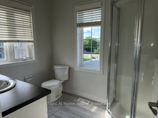 11 White Star Lane
