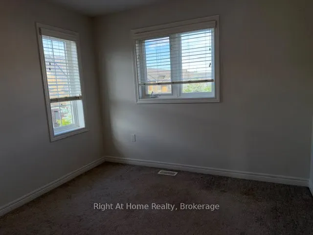 11 White Star Lane
