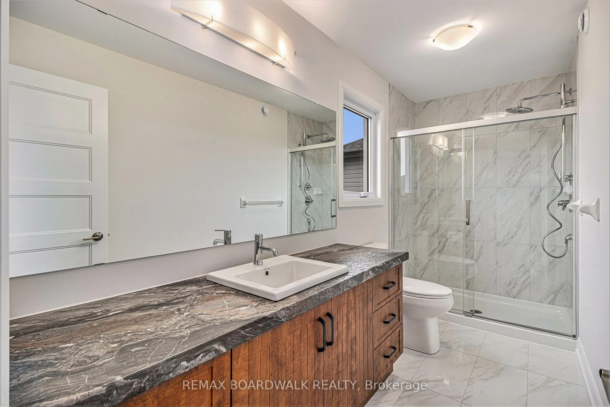 1141 Montblanc Crescent