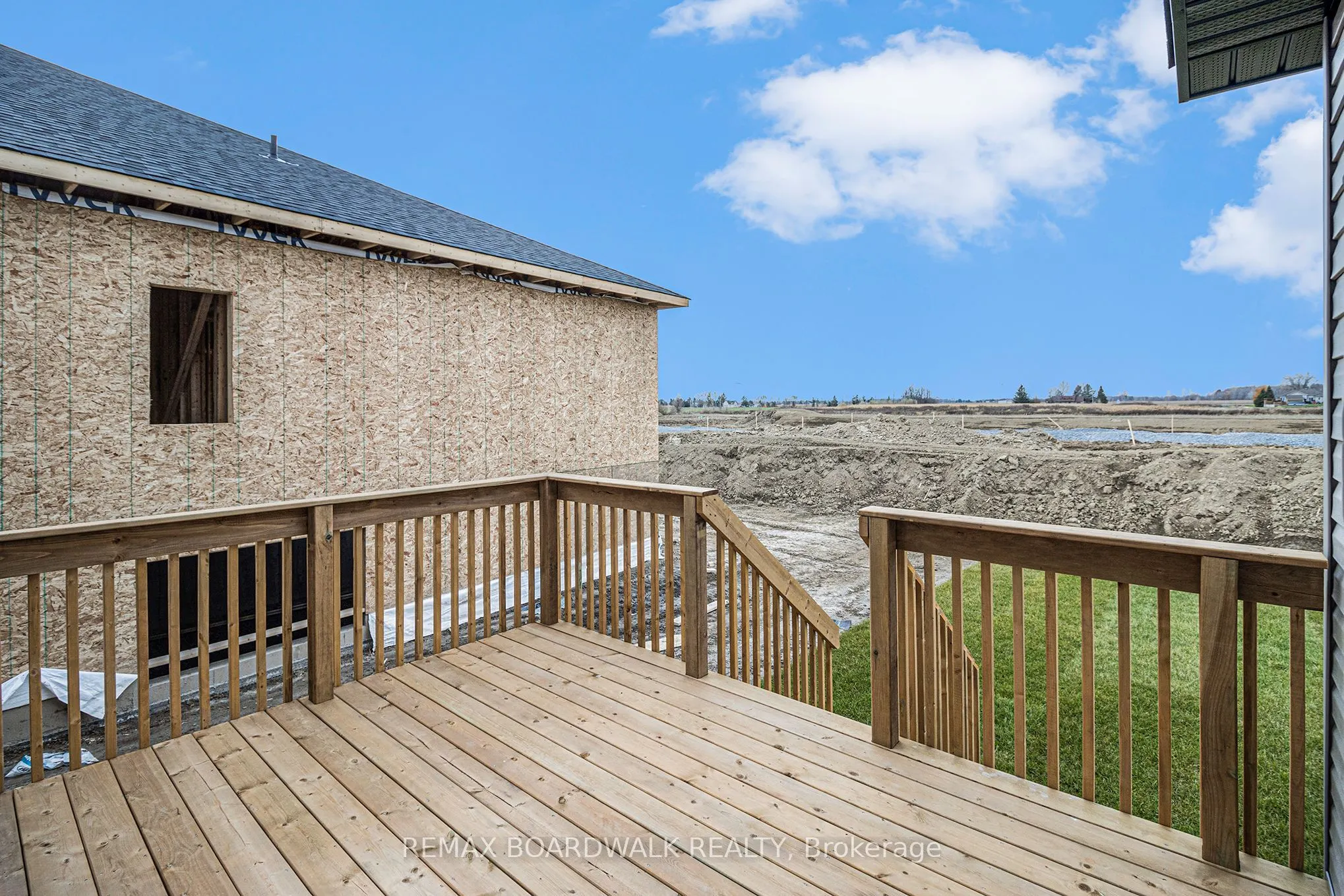 1141 Montblanc Crescent