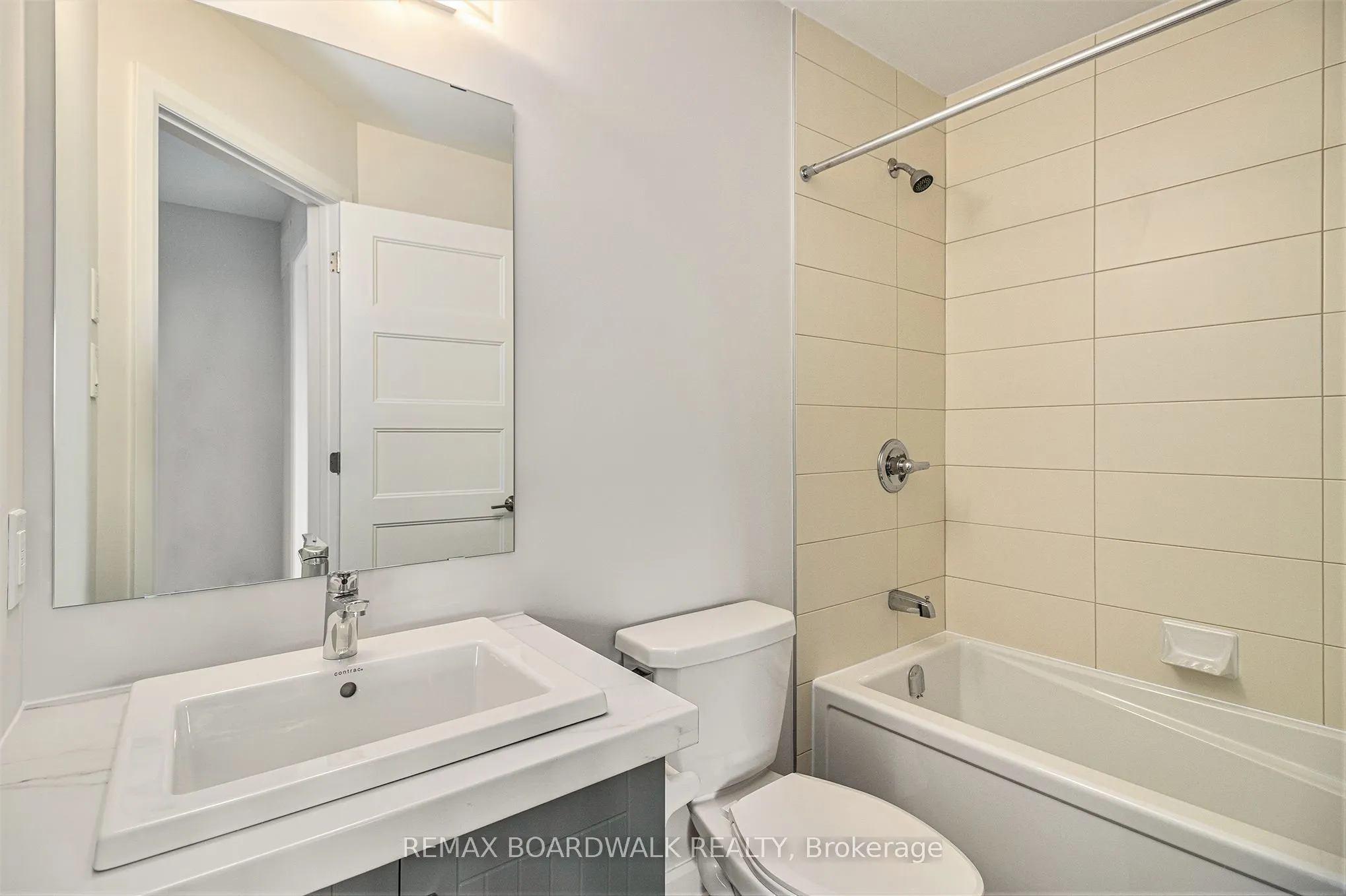 1141 Montblanc Crescent