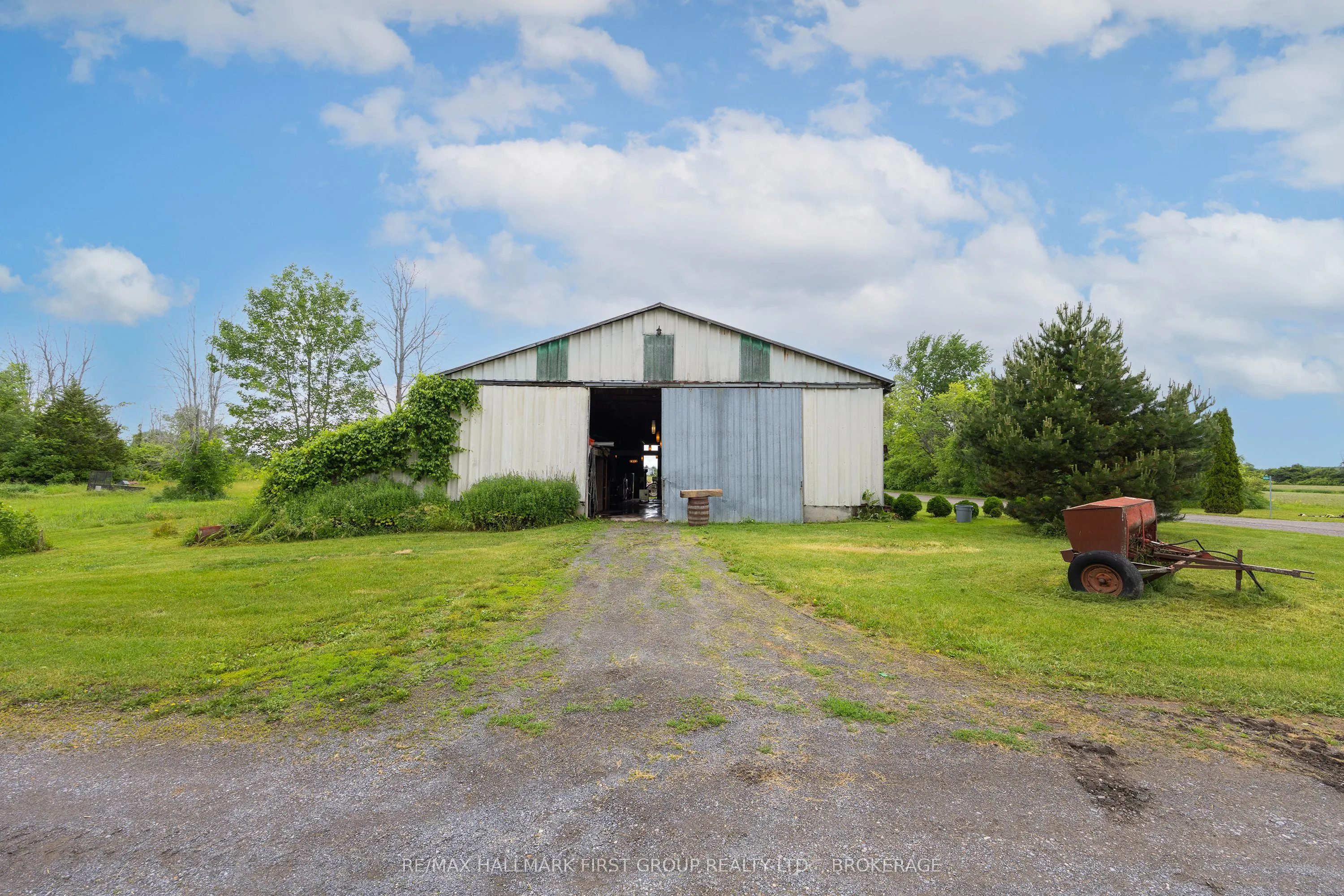 9656 Loyalist Parkway