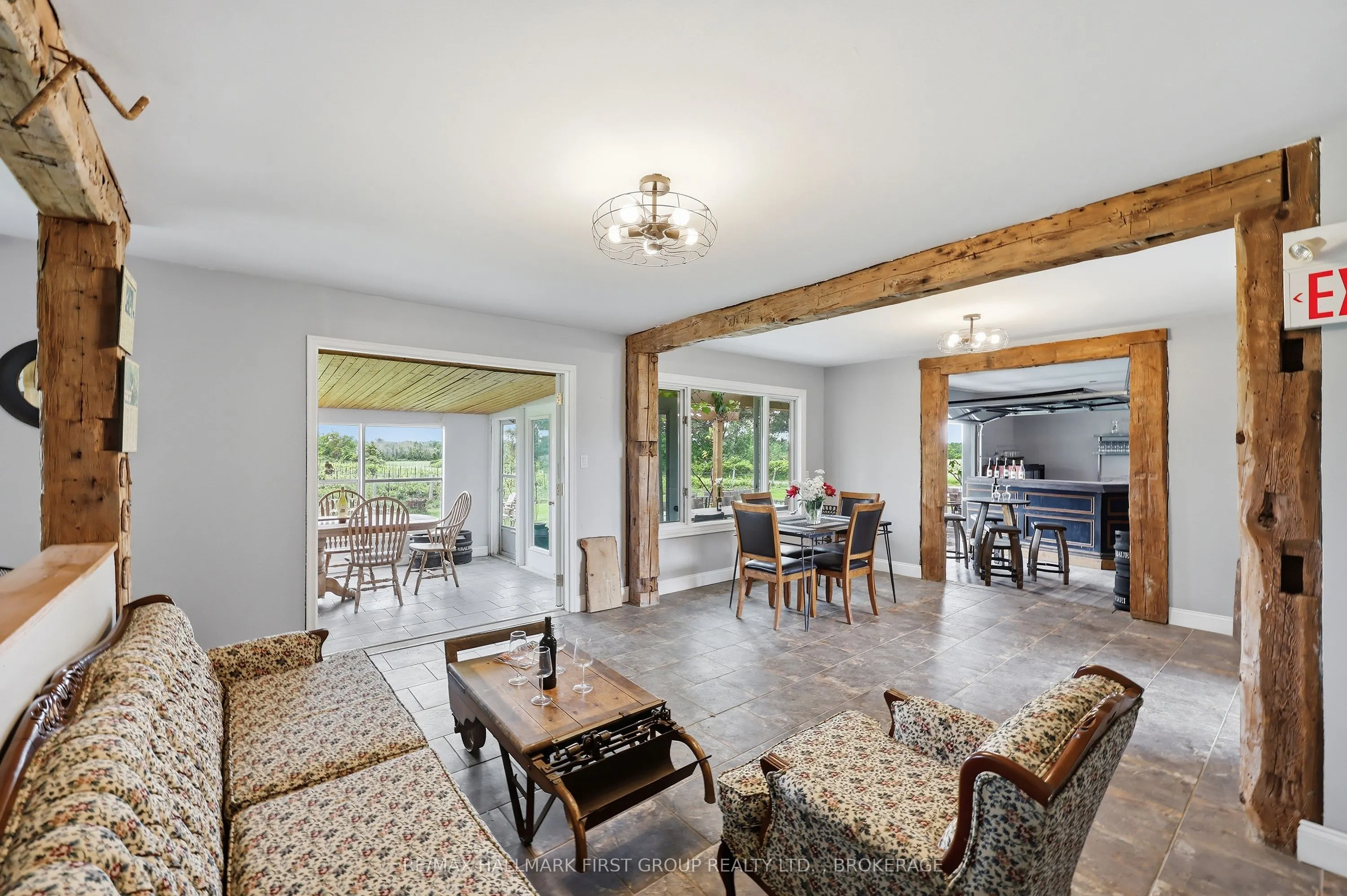 9656 Loyalist Parkway