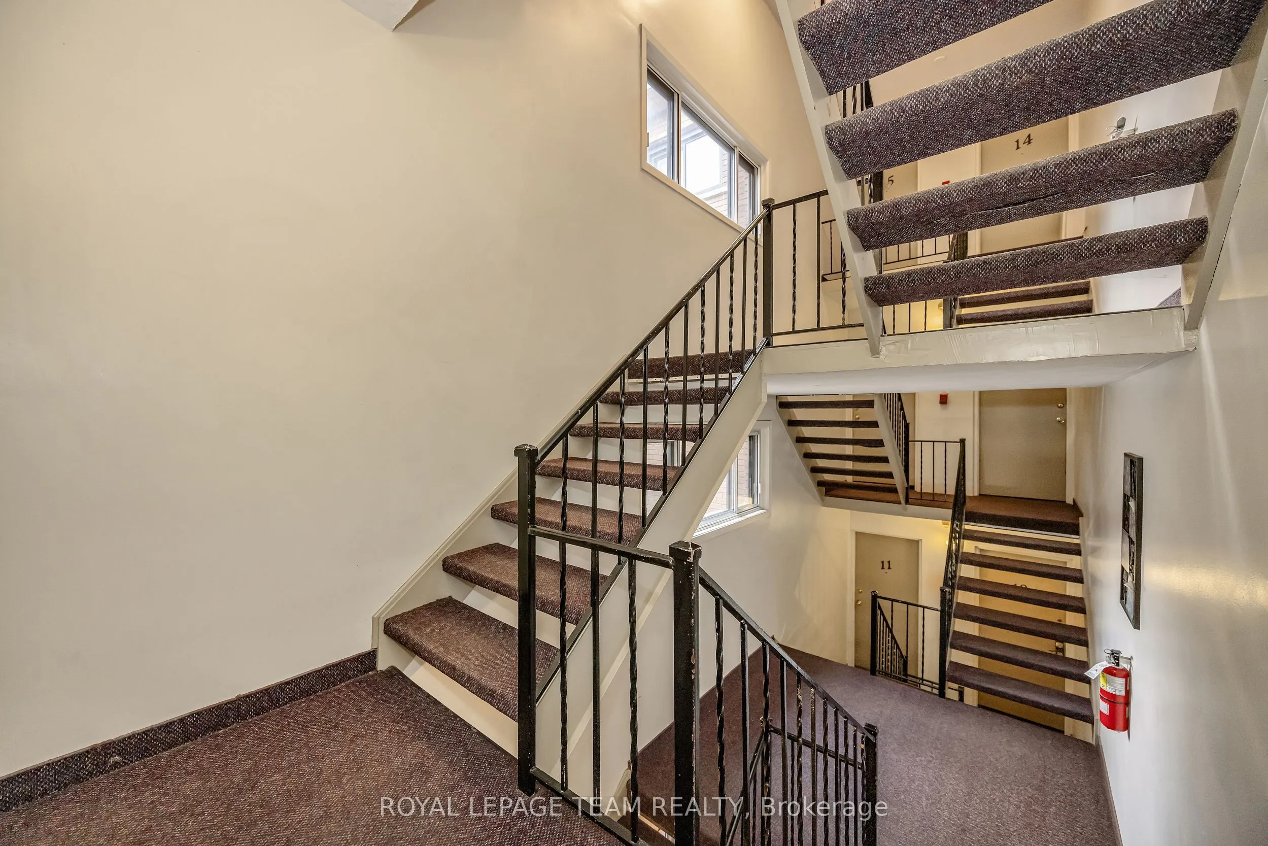 270 Beechwood Avenue #6
