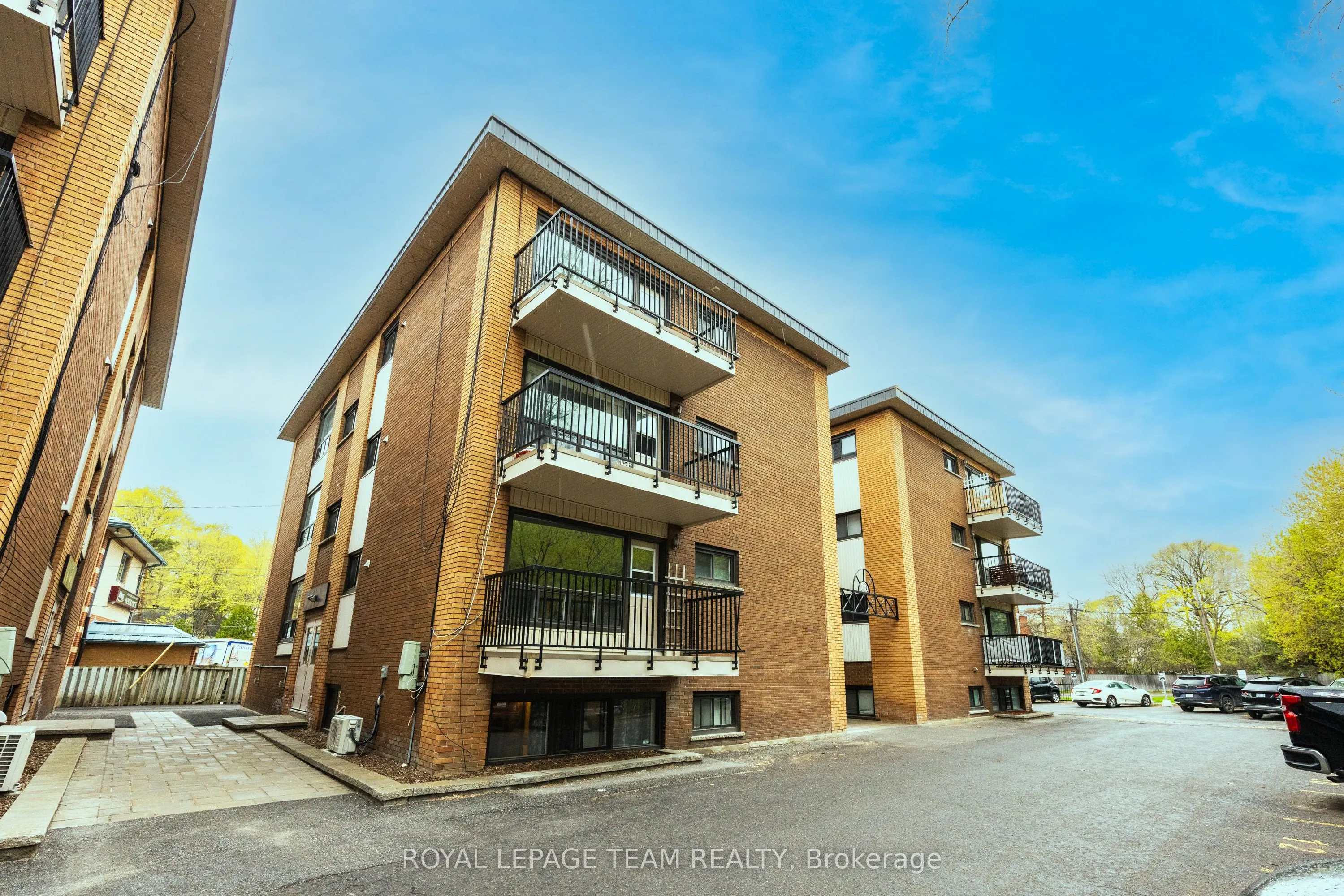 270 Beechwood Avenue #6