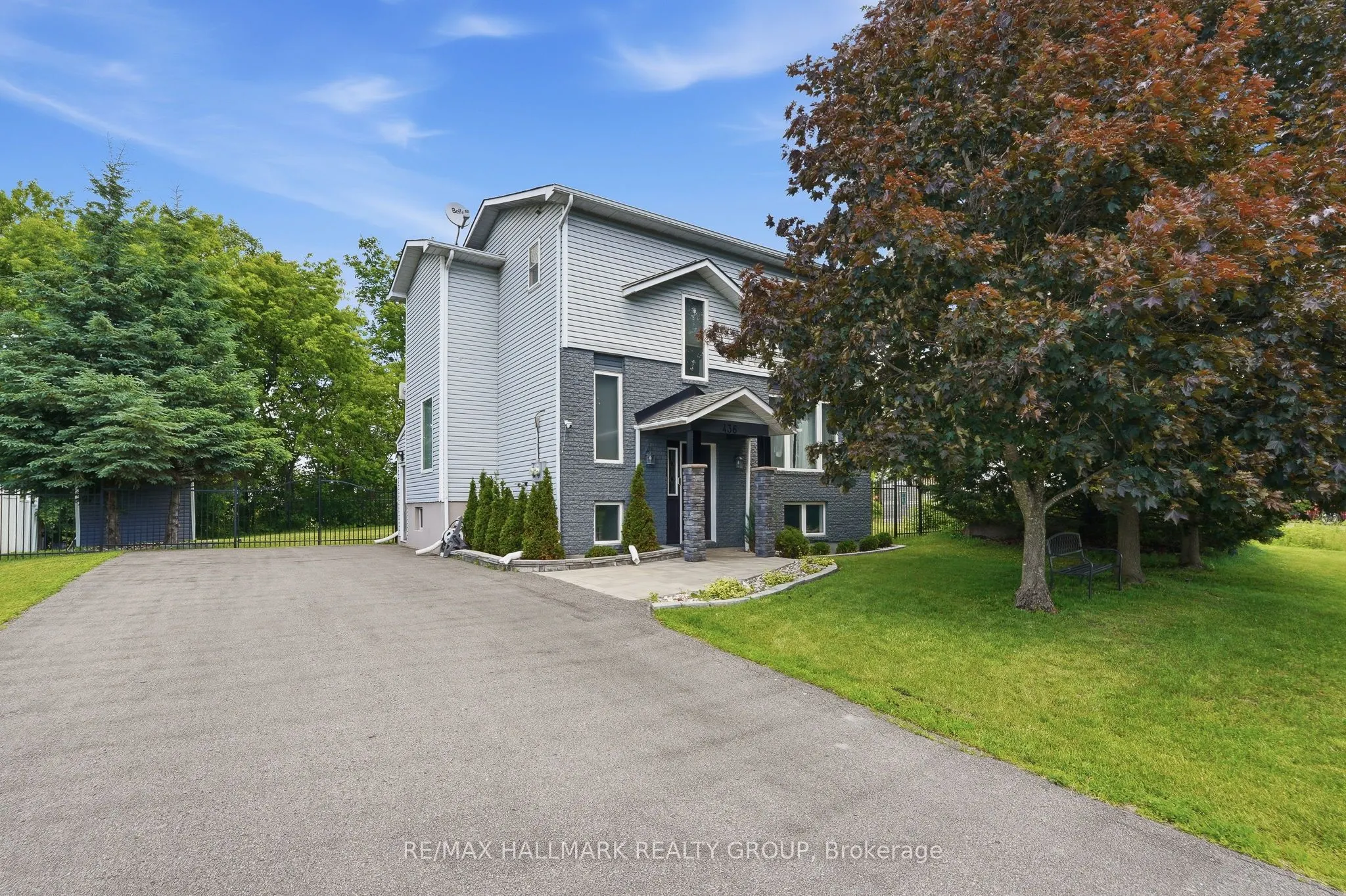 436 YVES Street