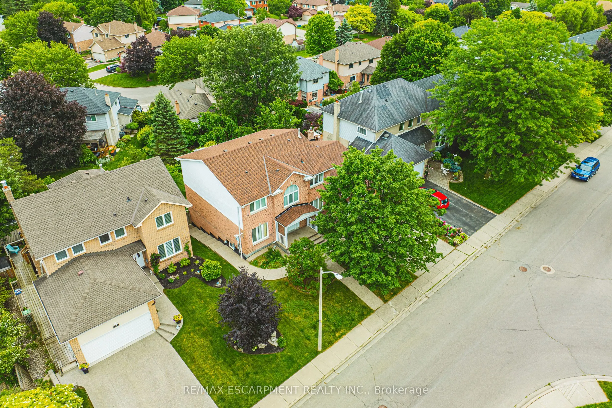 21 Moss Boulevard