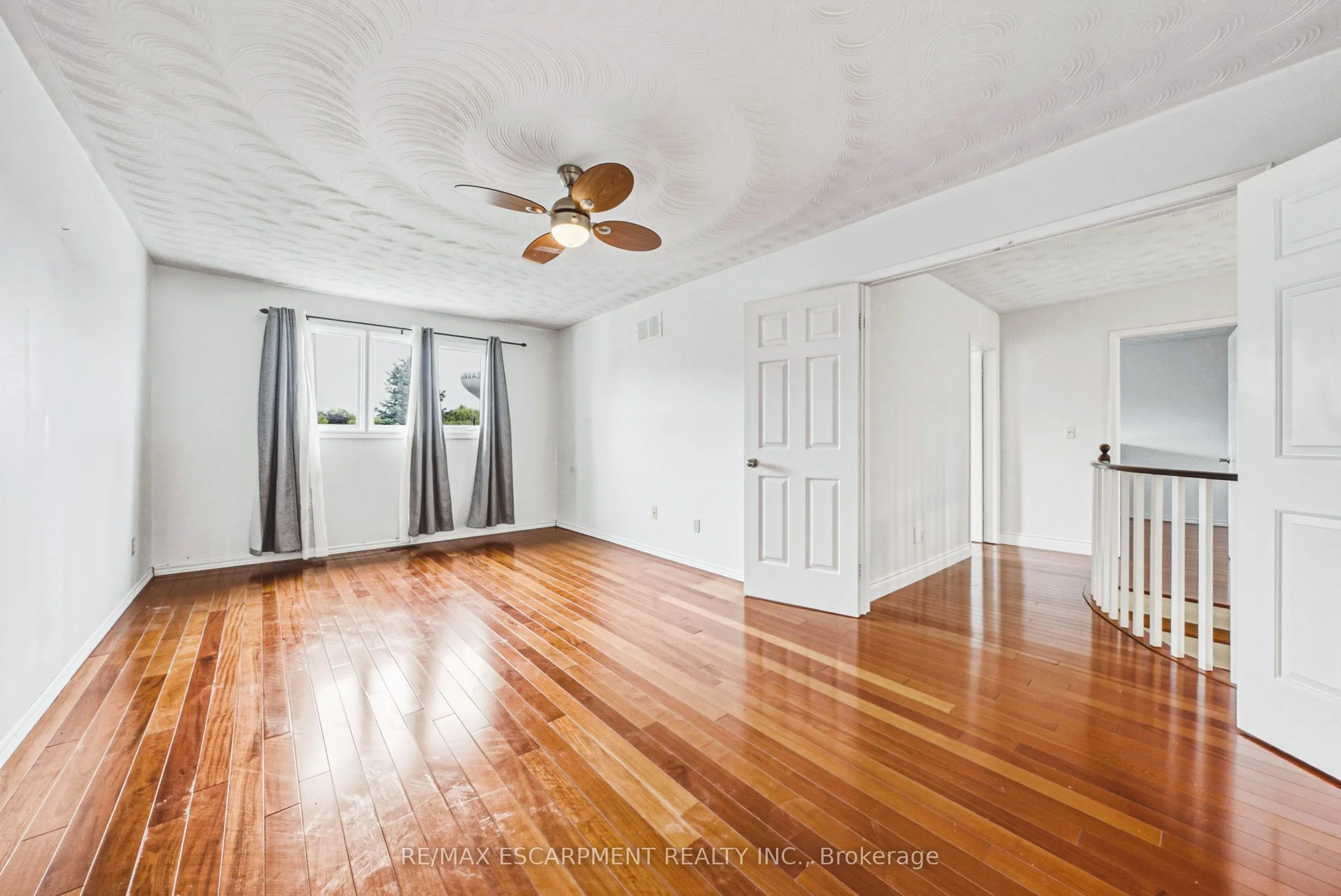 21 Moss Boulevard