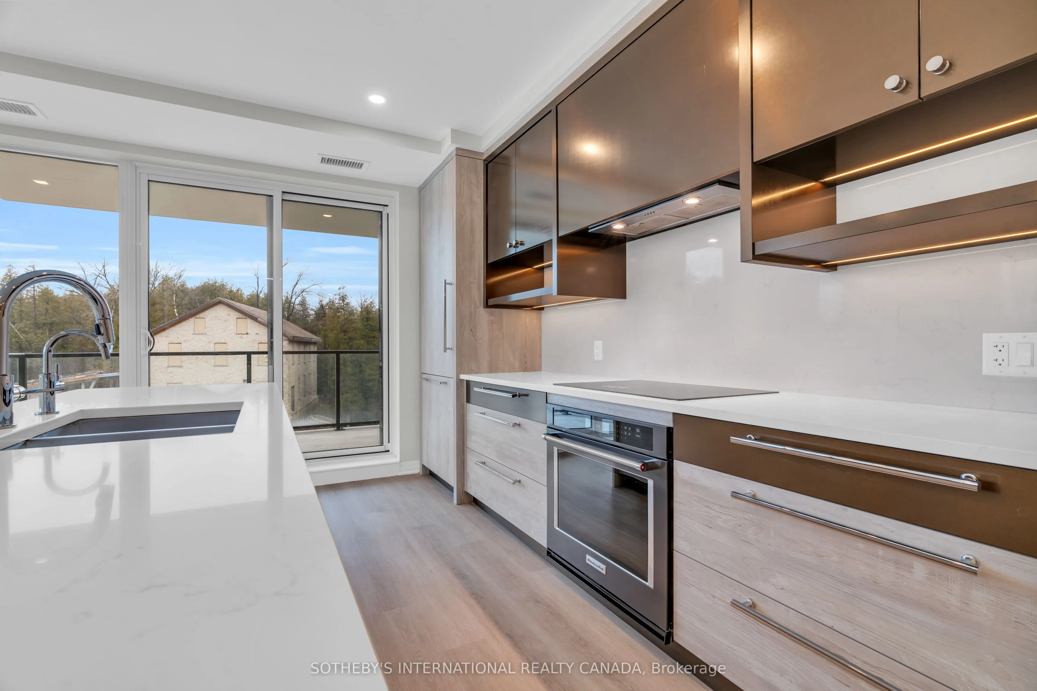 6523 Wellington Rd 7 #201