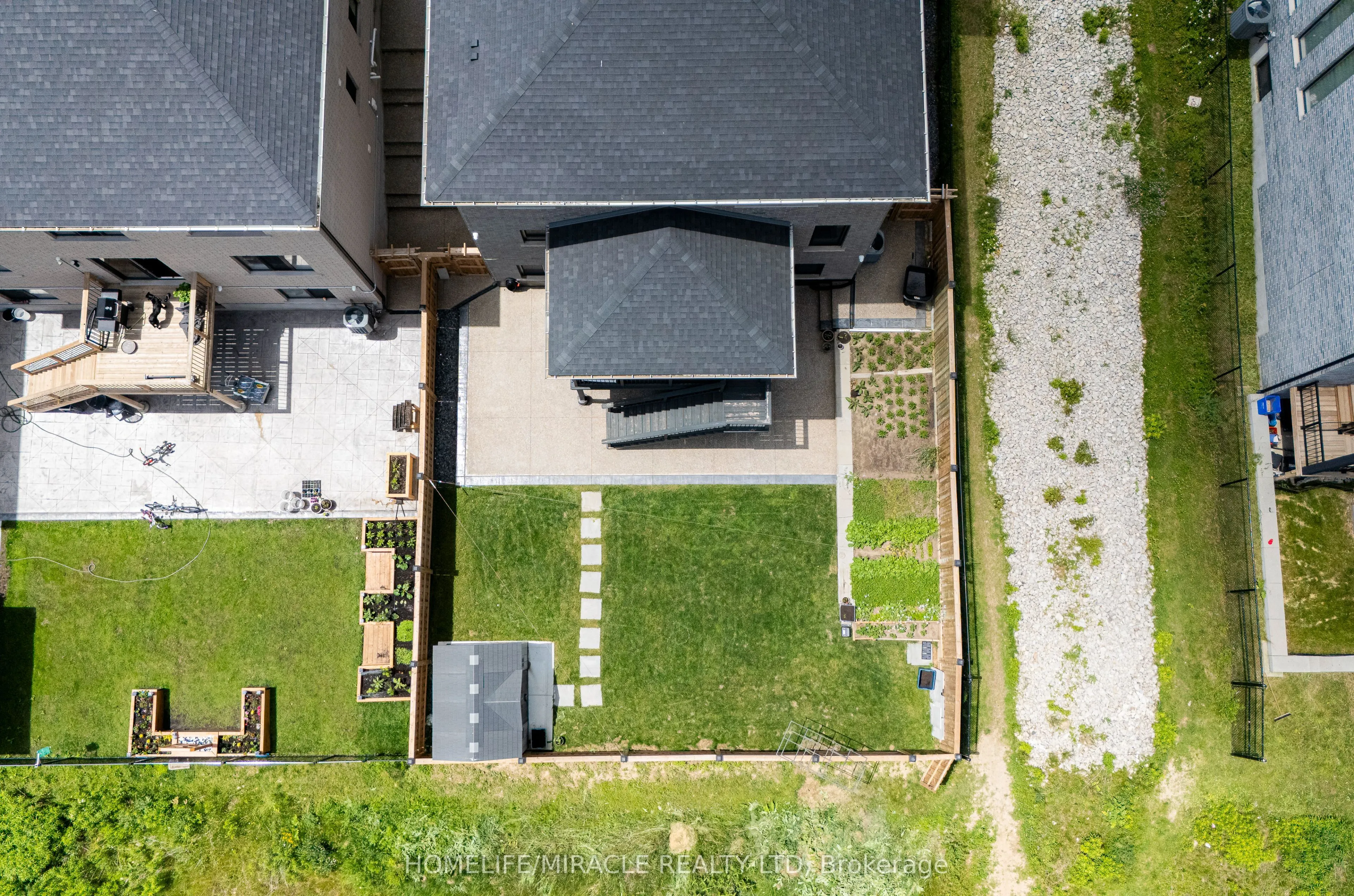 42 Grandville Circle
