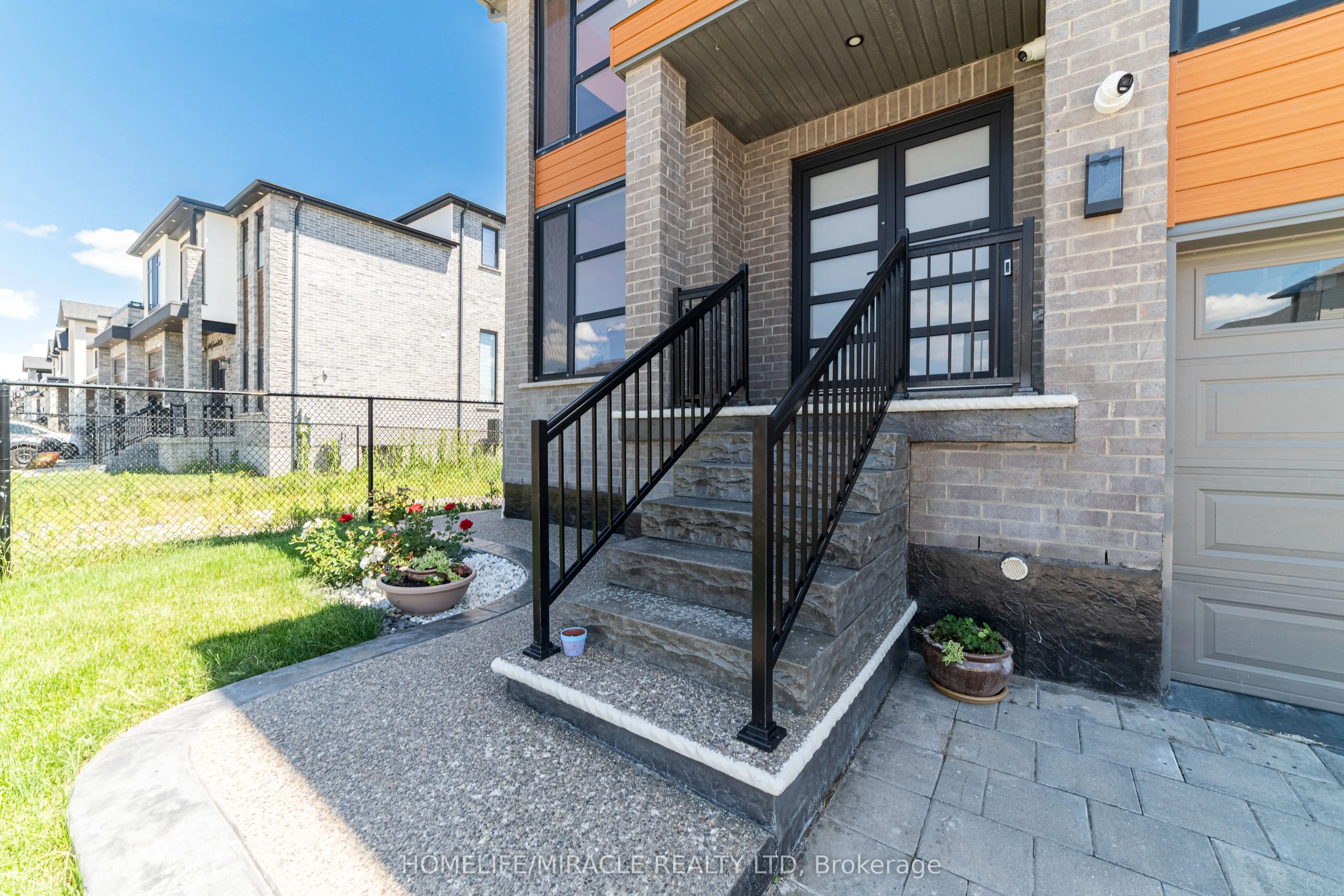 42 Grandville Circle